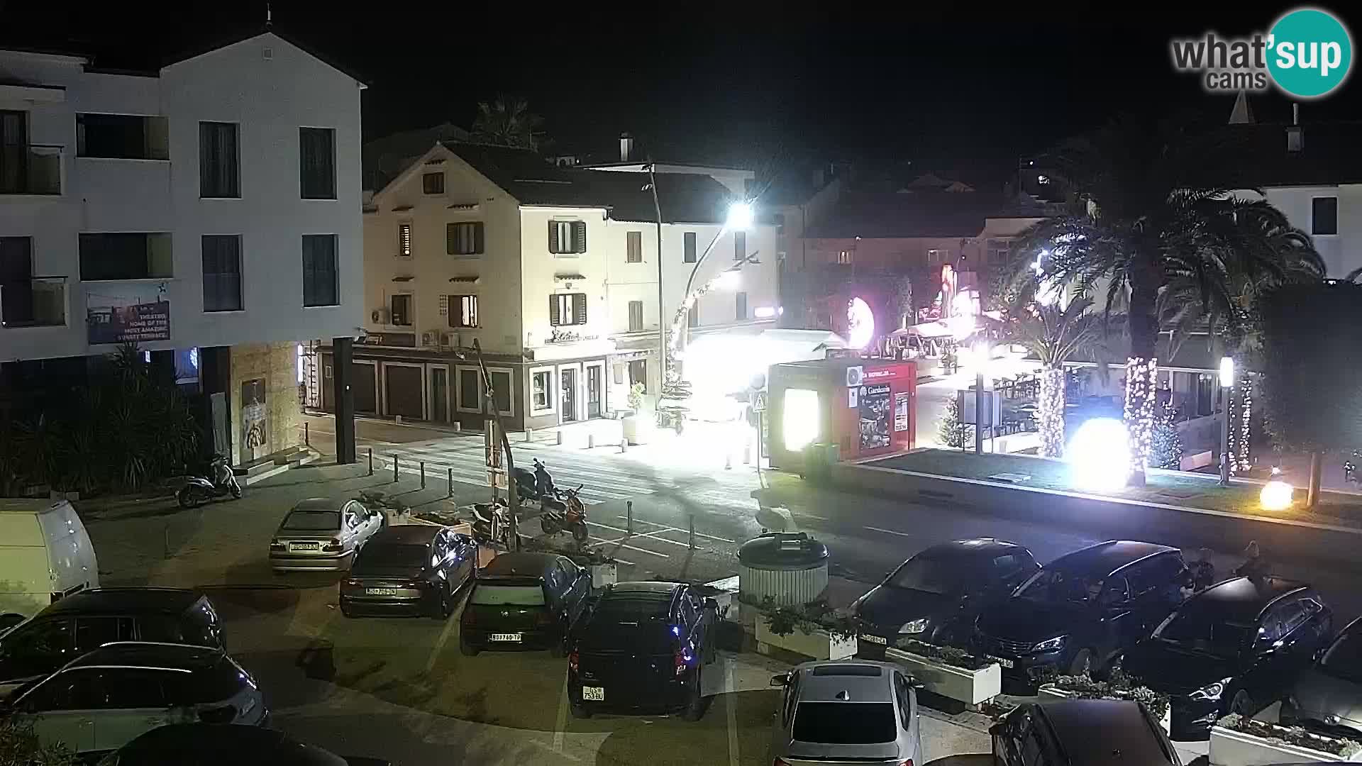 Novalja spletna kamera promenada