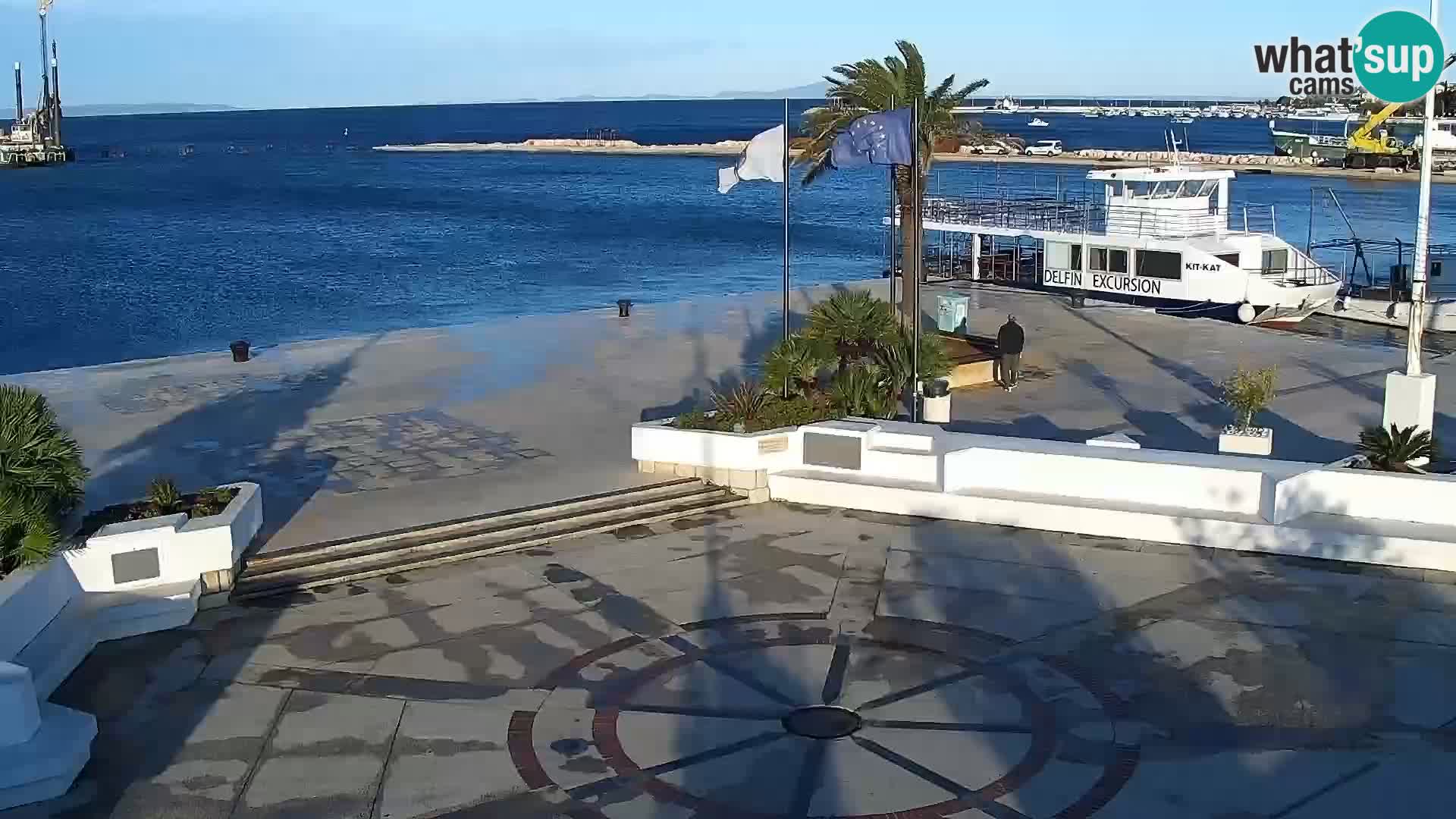 Novalja spletna kamera promenada