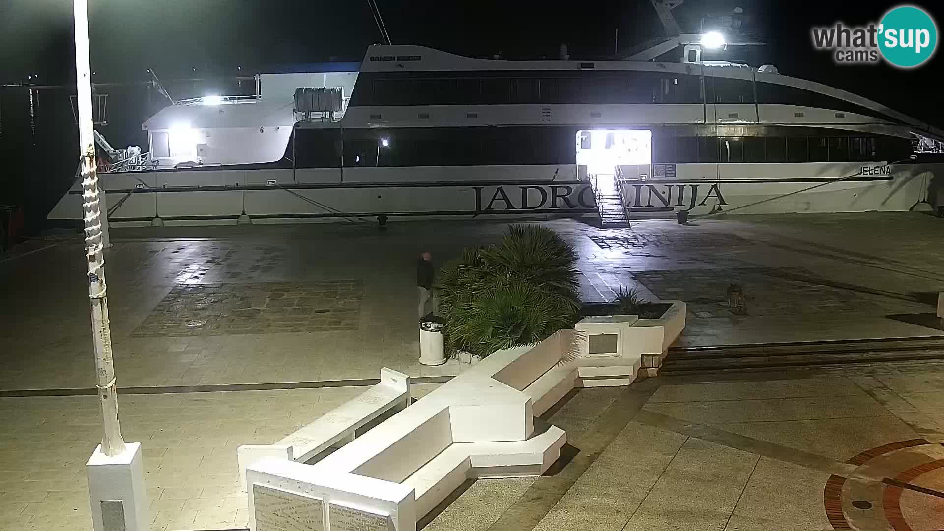 Novalja Livecam promenade