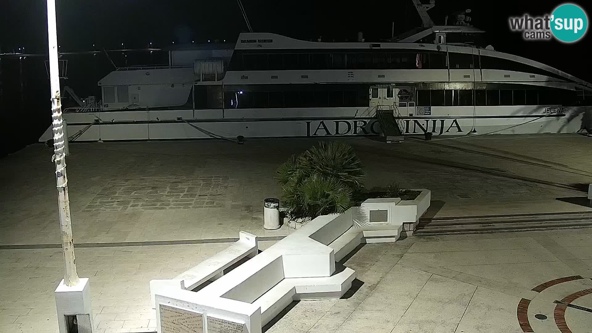 Livecam Promenade a Novalja