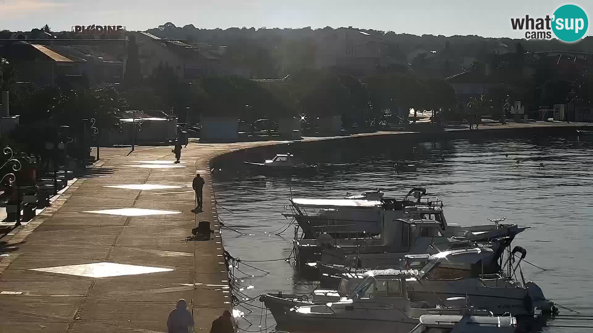 Webcam Novalja seaside promenade