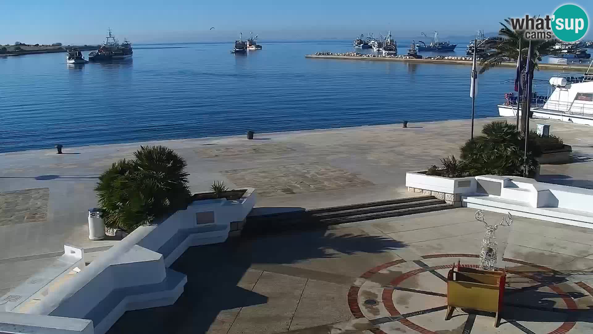 Webcam Novalja seaside promenade