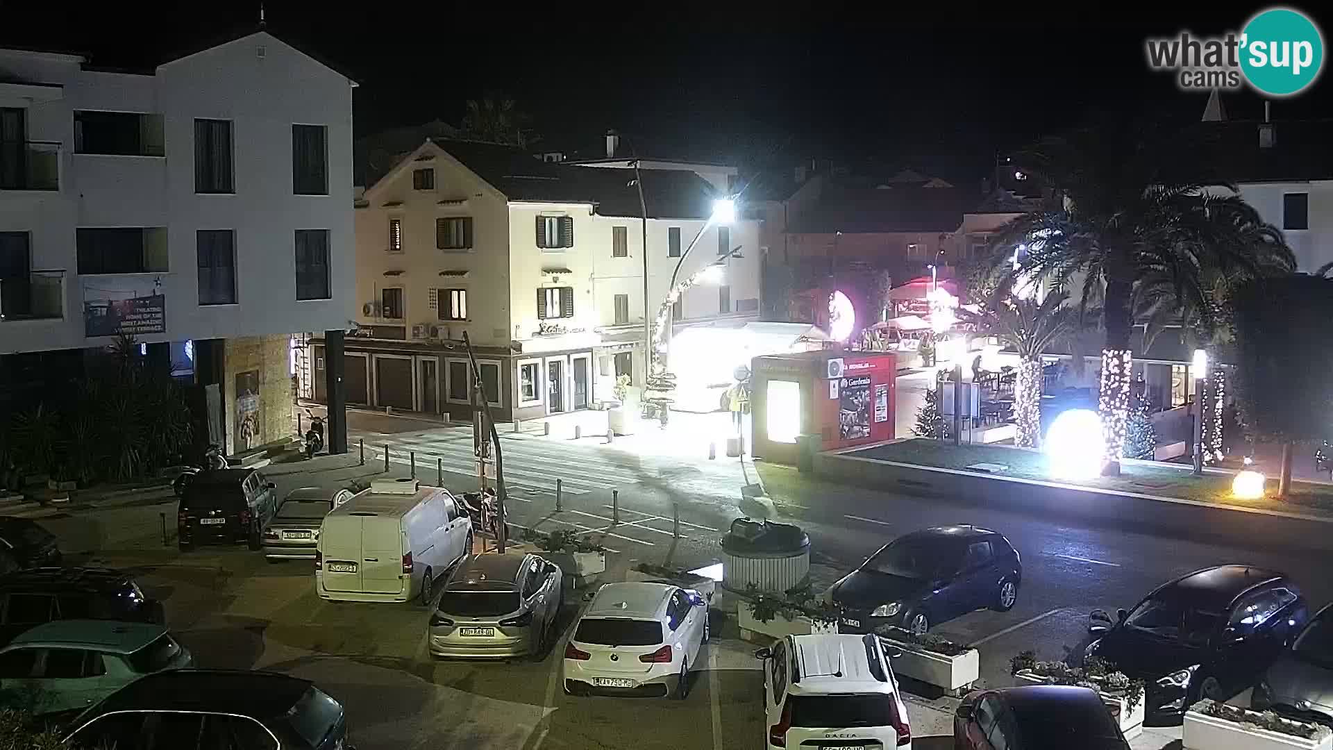 Webcam Novalja seaside promenade