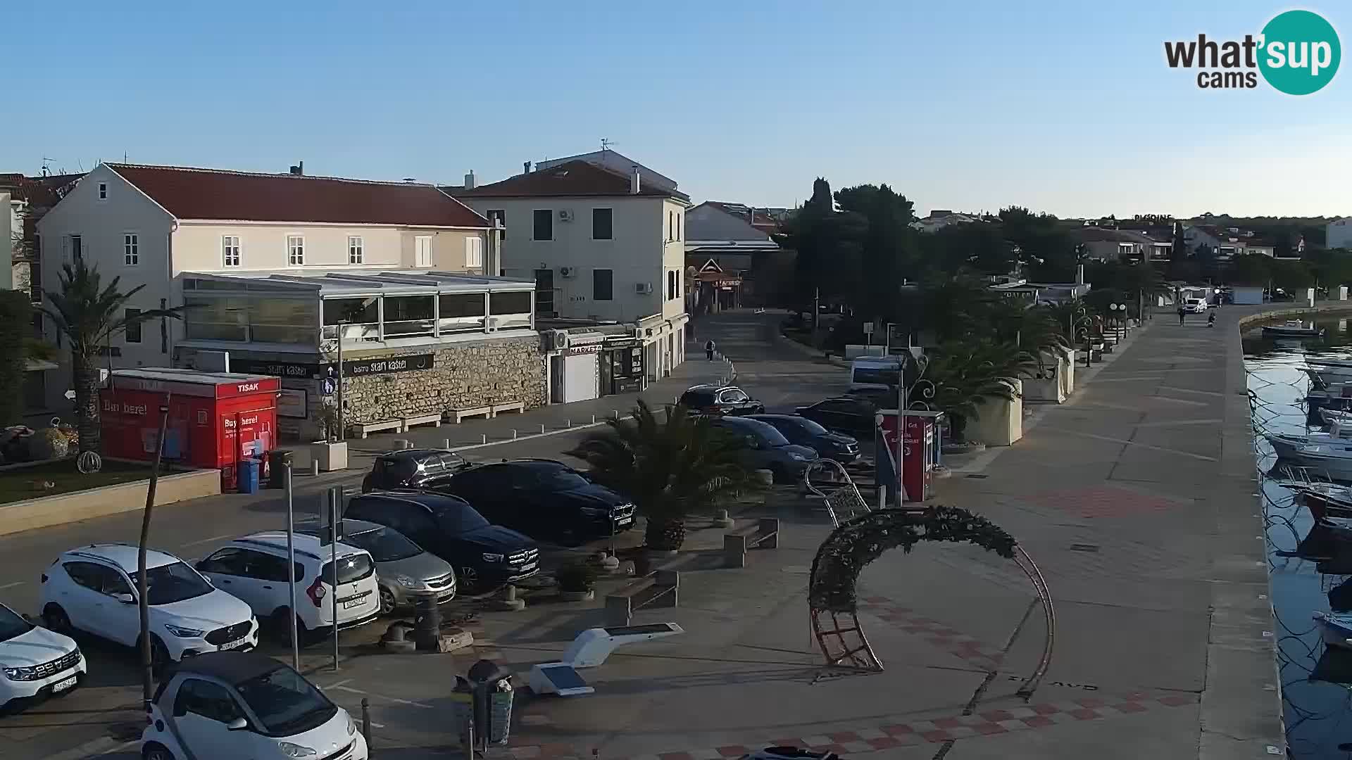 Webcam Novalja seaside promenade