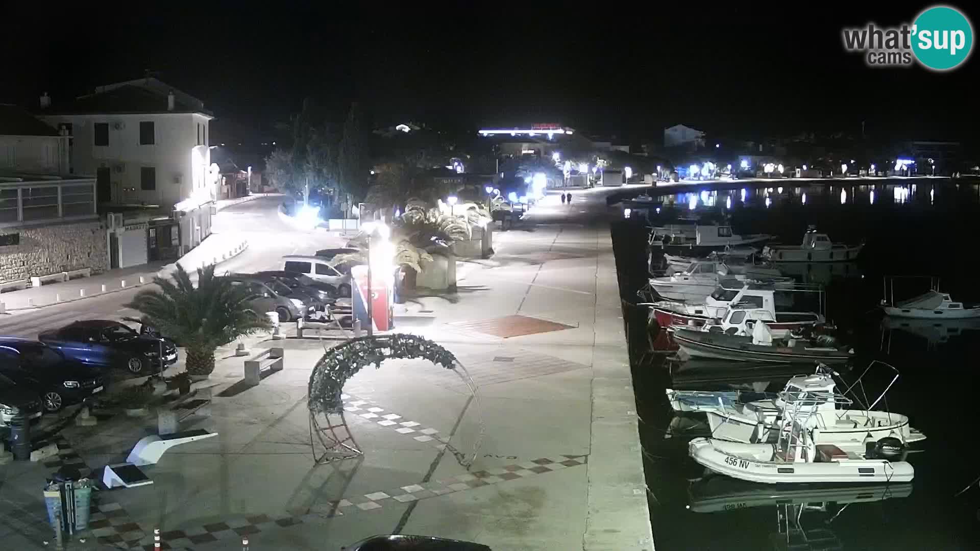 Webcam Novalja seaside promenade