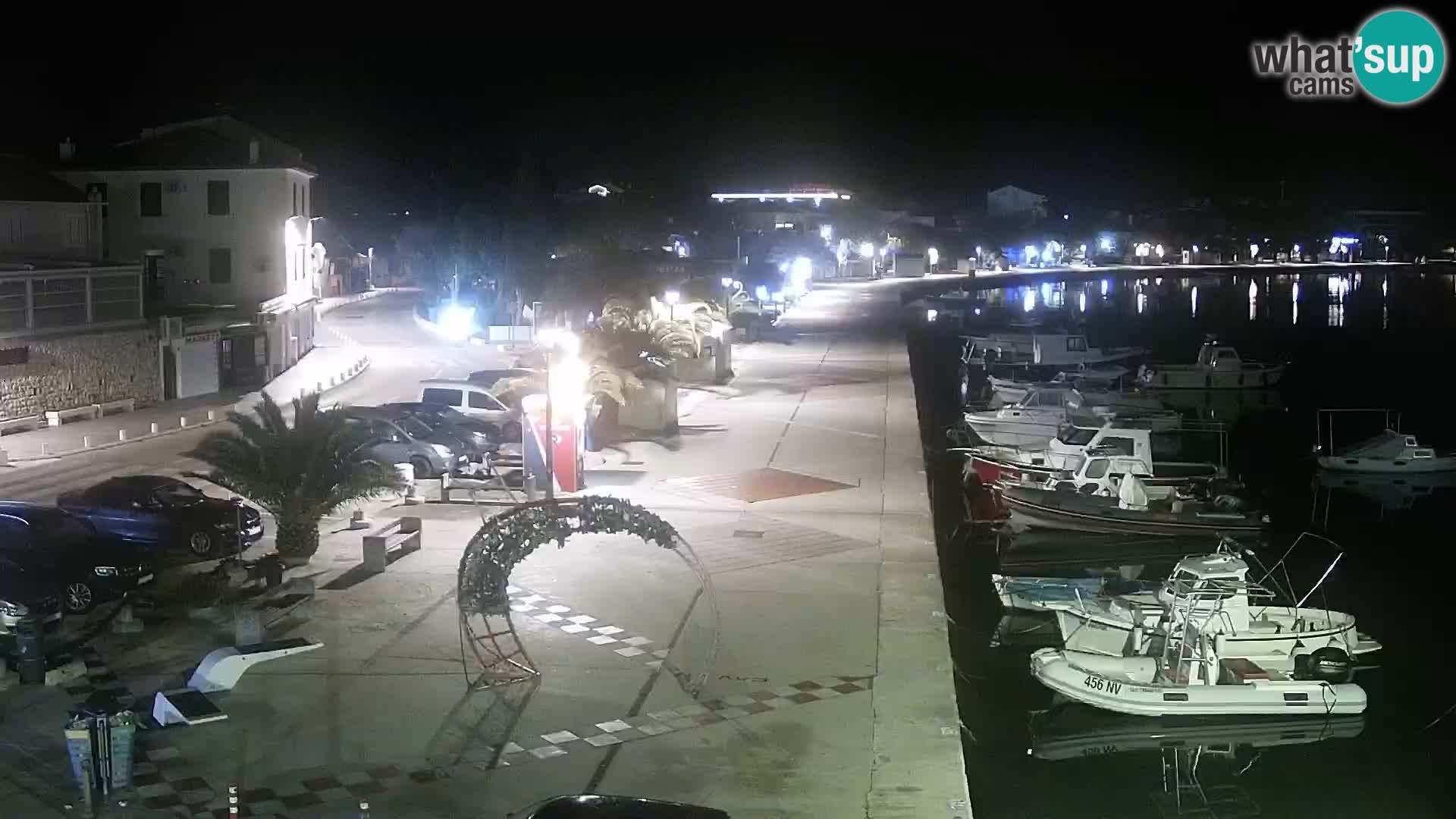 Novalja spletna kamera promenada