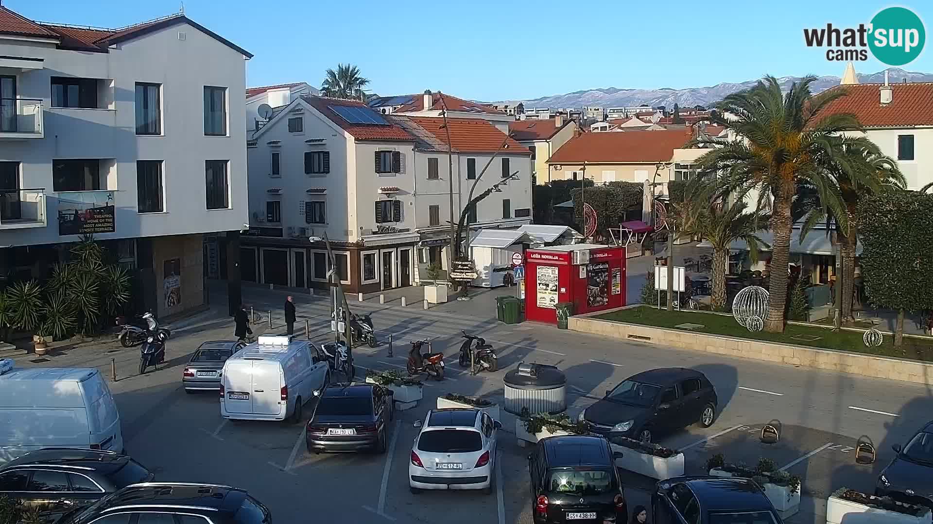 Webcam Novalja seaside promenade