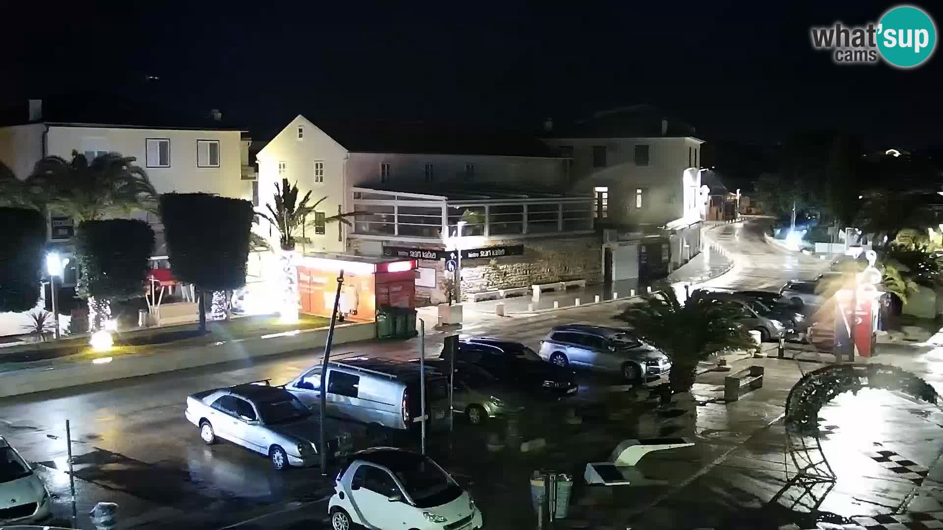 Novalja spletna kamera promenada