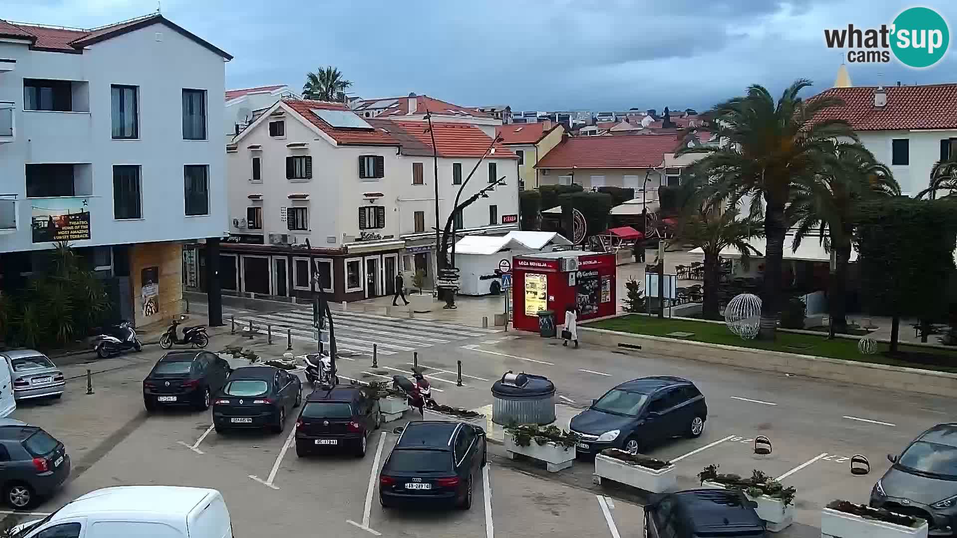 Webcam Novalja seaside promenade