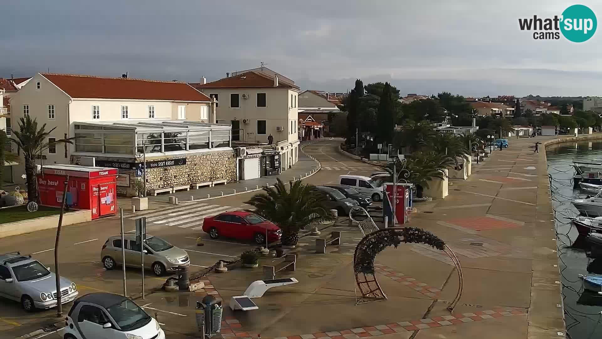 Web kamera Novalja promenada