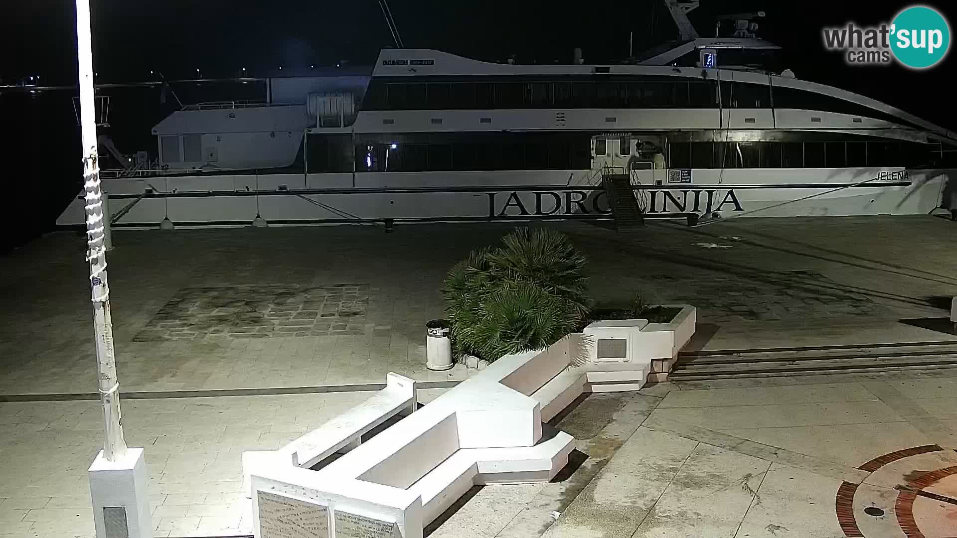 Livecam Promenade a Novalja