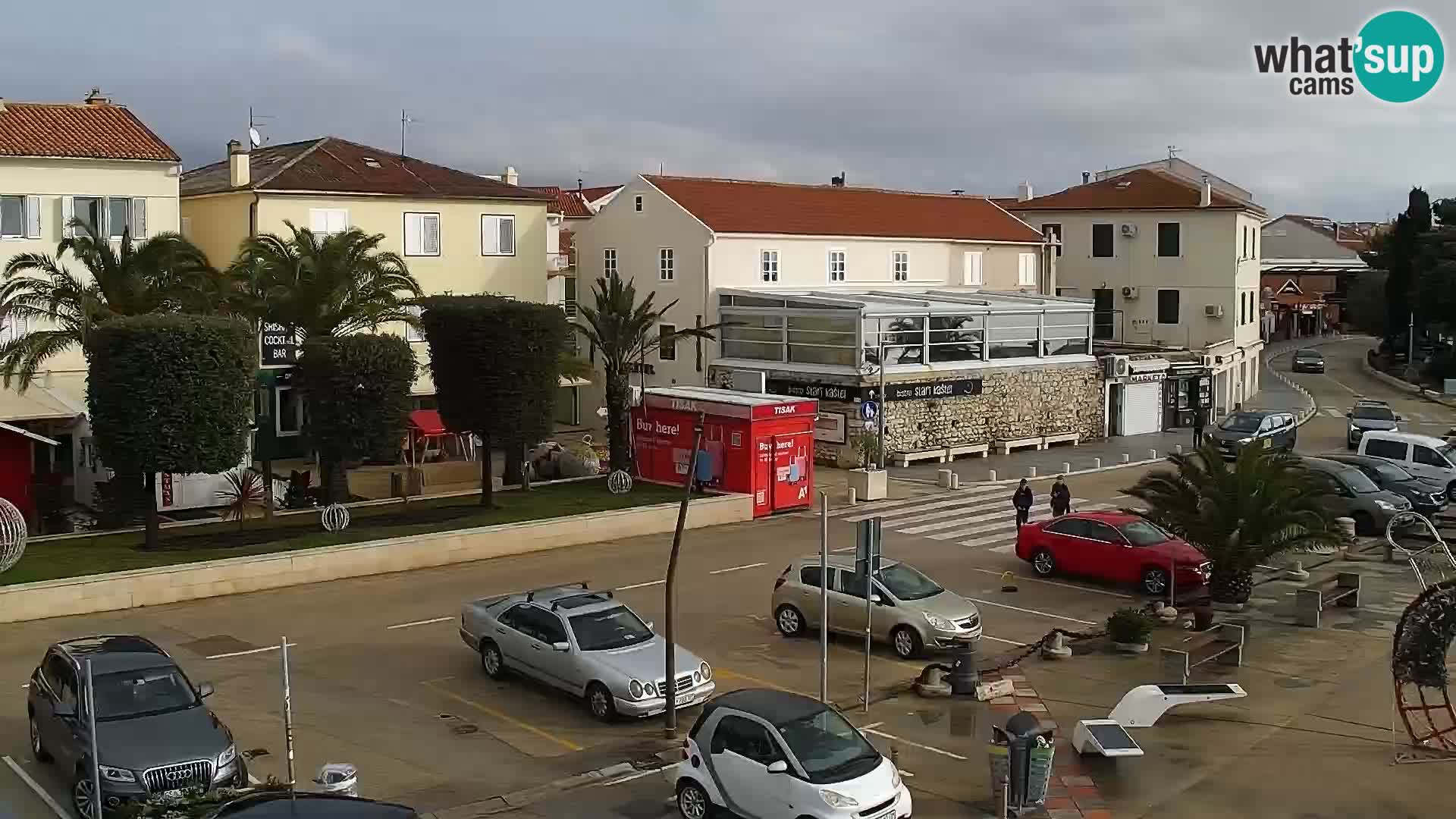 Novalja spletna kamera promenada