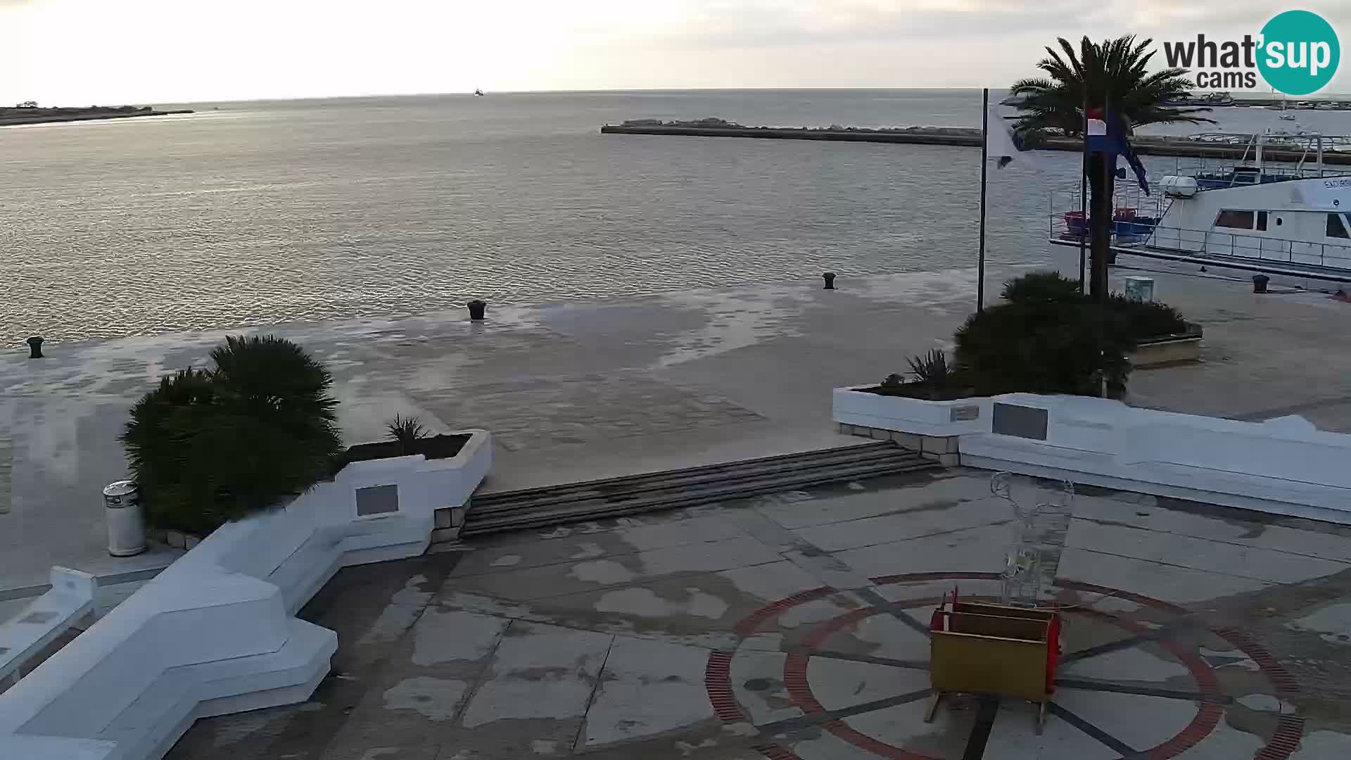 Novalja Livecam promenade