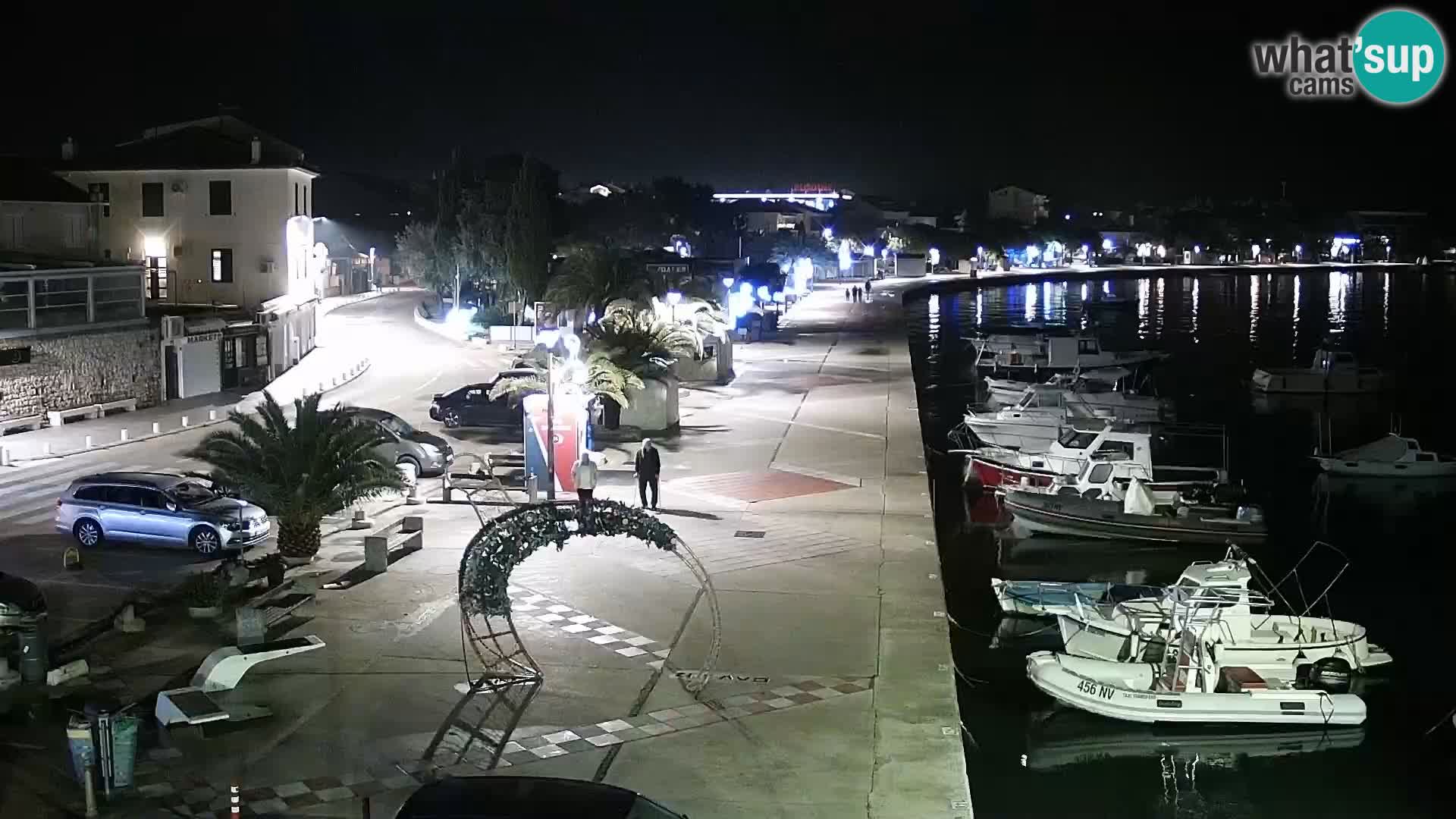 Novalja spletna kamera promenada