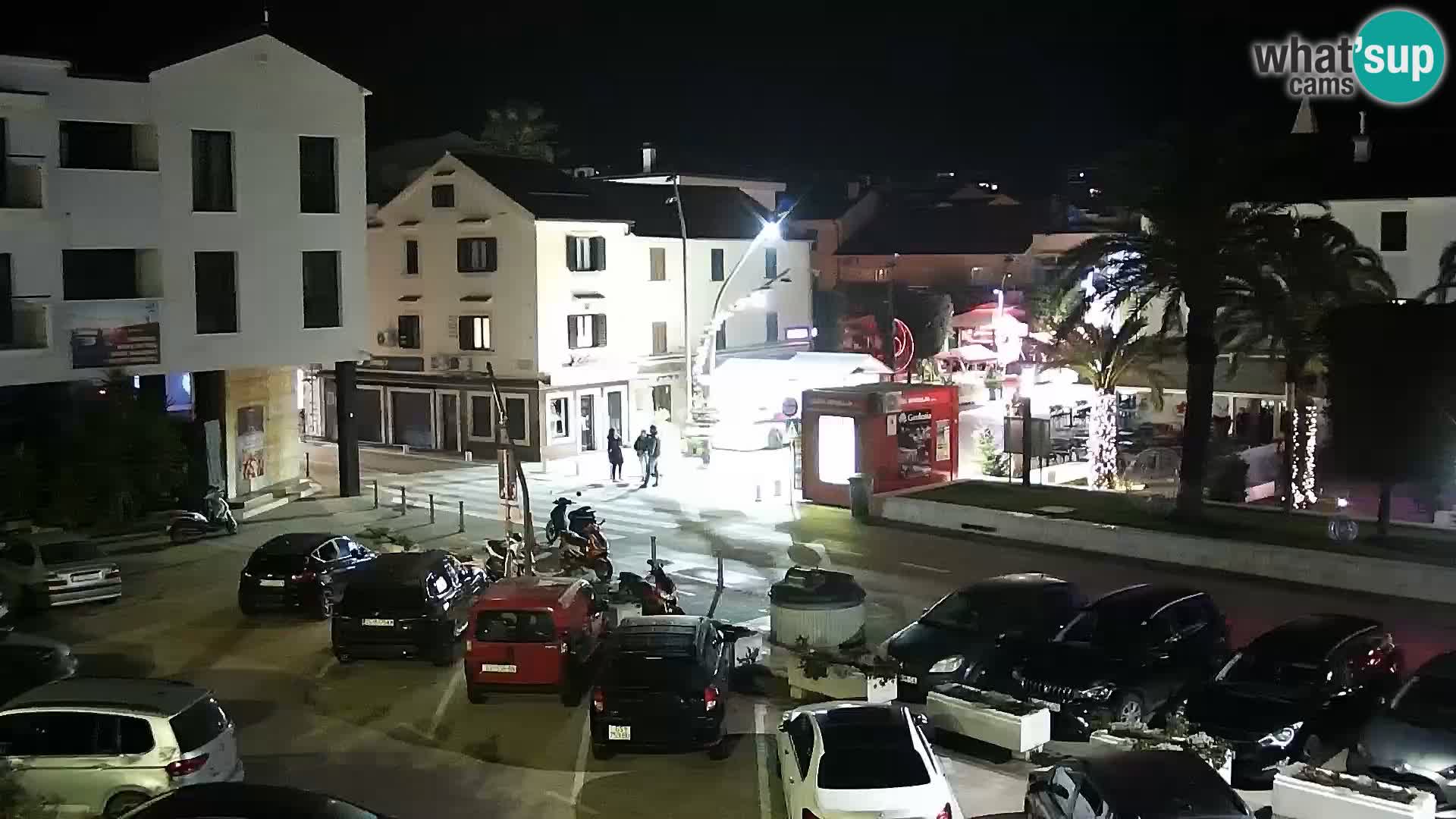 Web kamera Novalja promenada