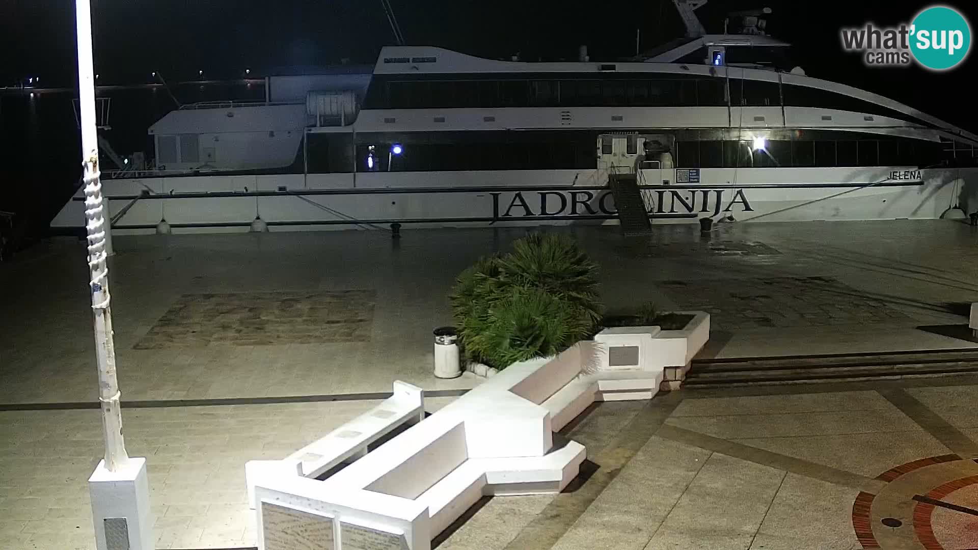 Webcam Novalja seaside promenade