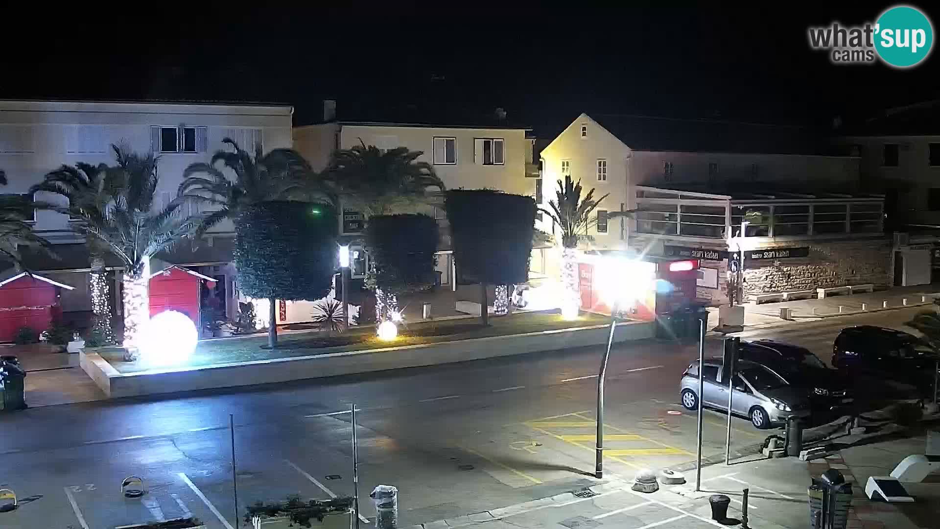 Webcam Novalja seaside promenade