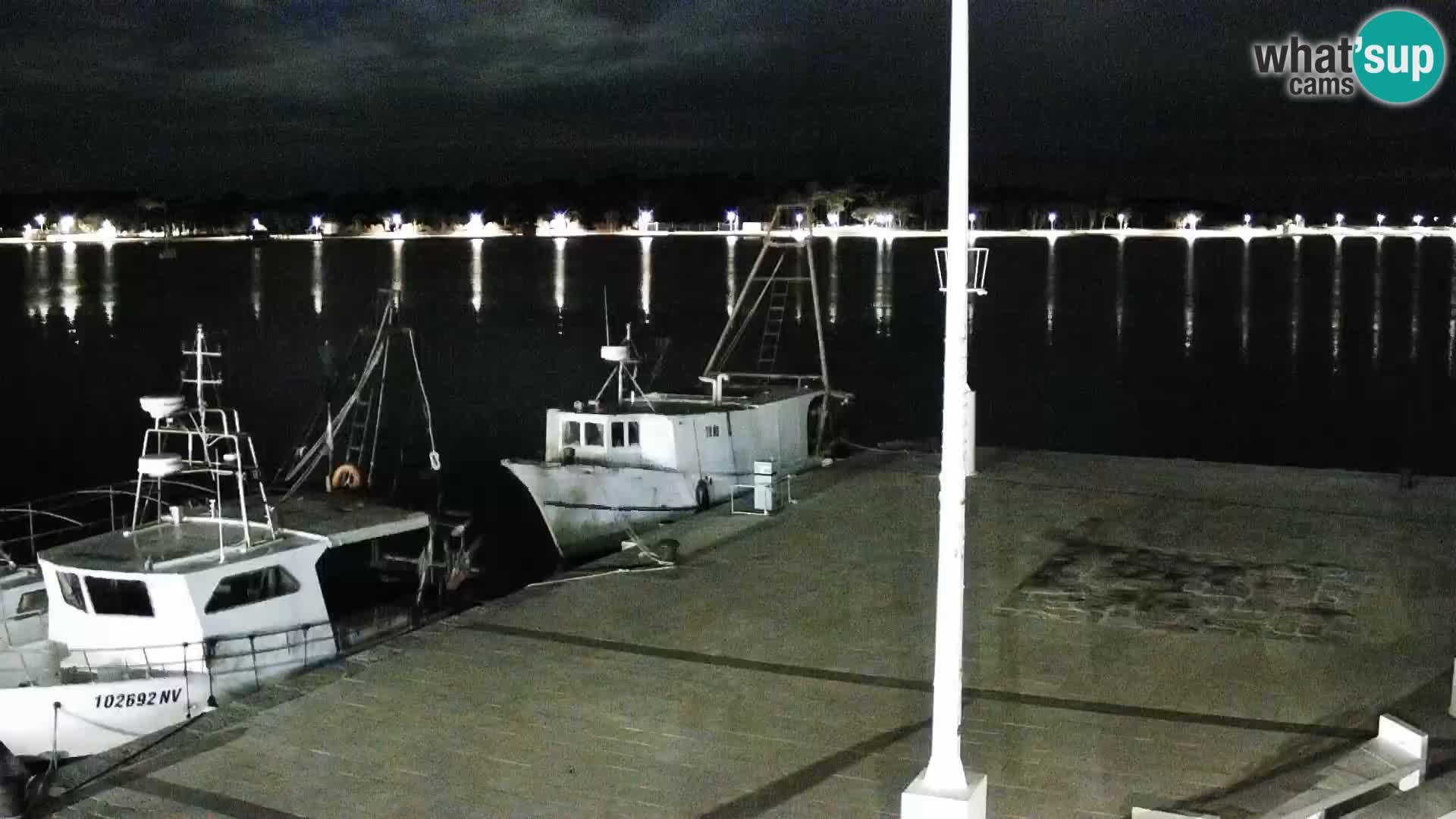 Novalja spletna kamera promenada