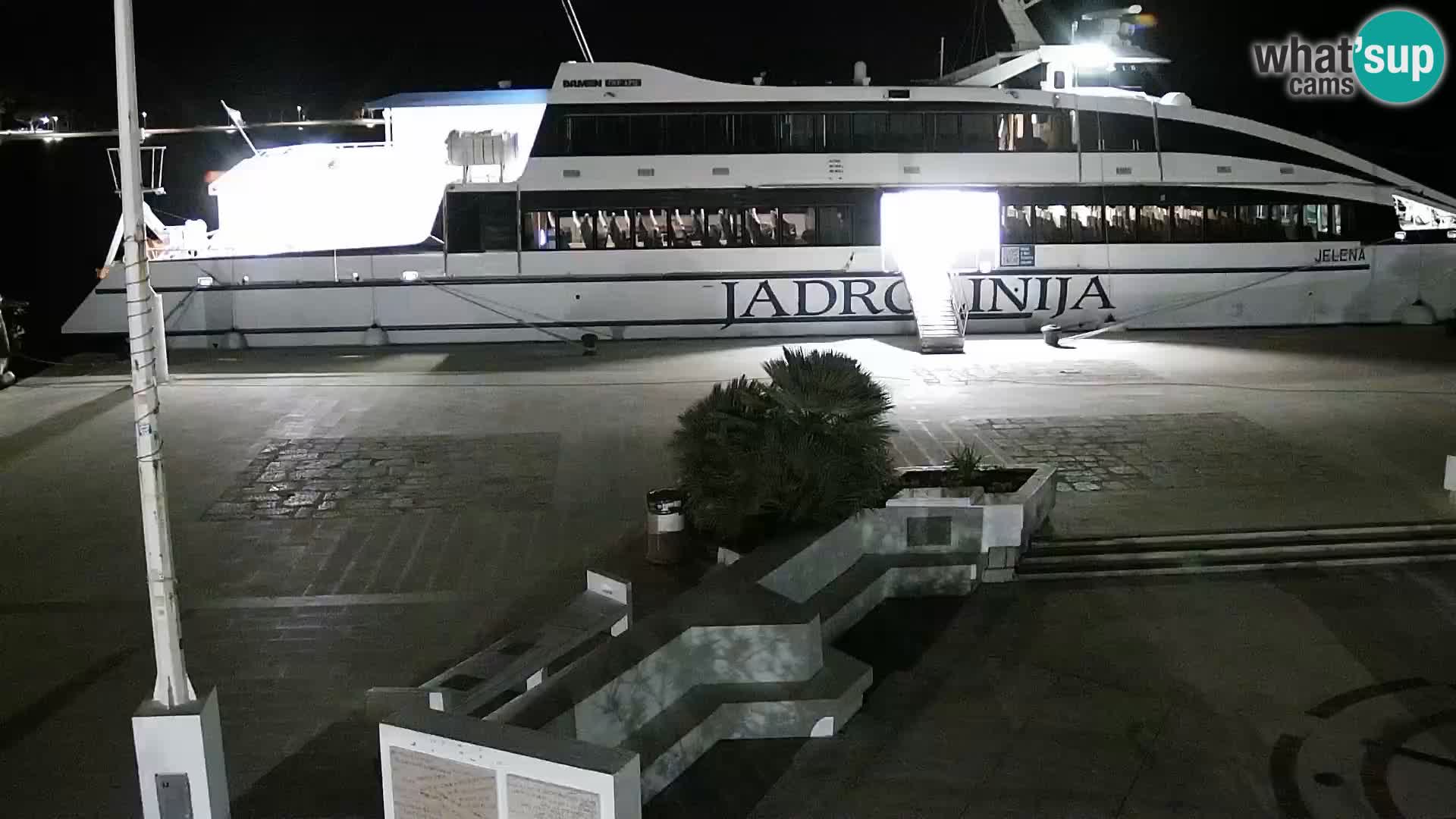 Novalja Livecam promenade