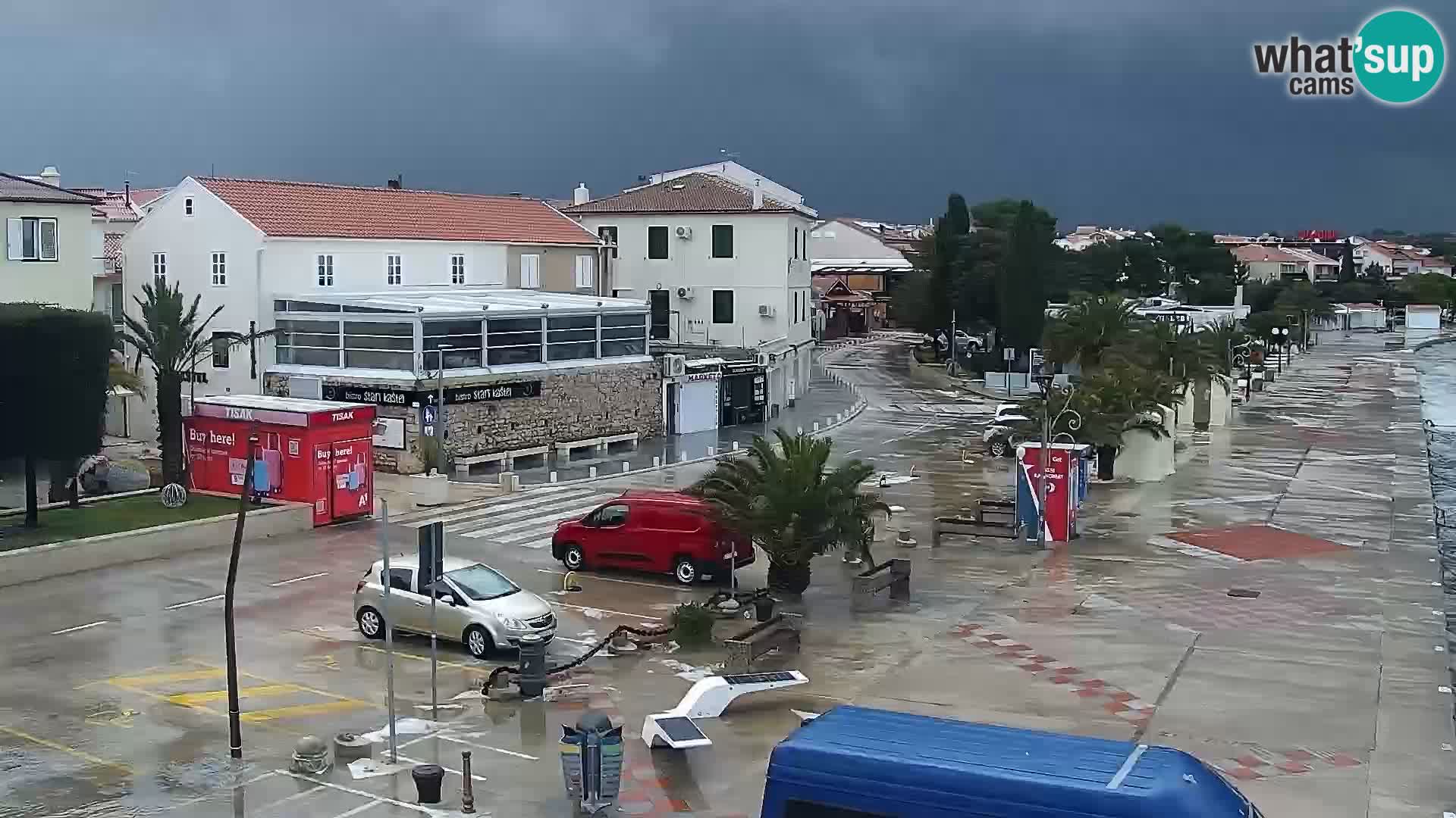 Web kamera Novalja promenada