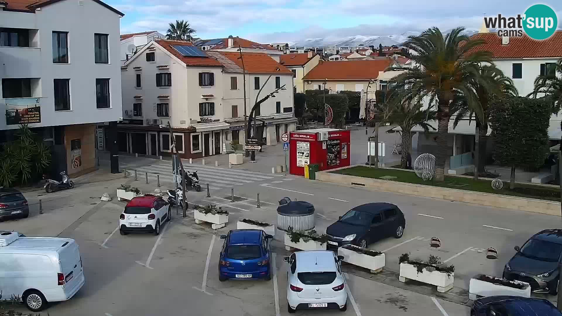 Novalja spletna kamera promenada