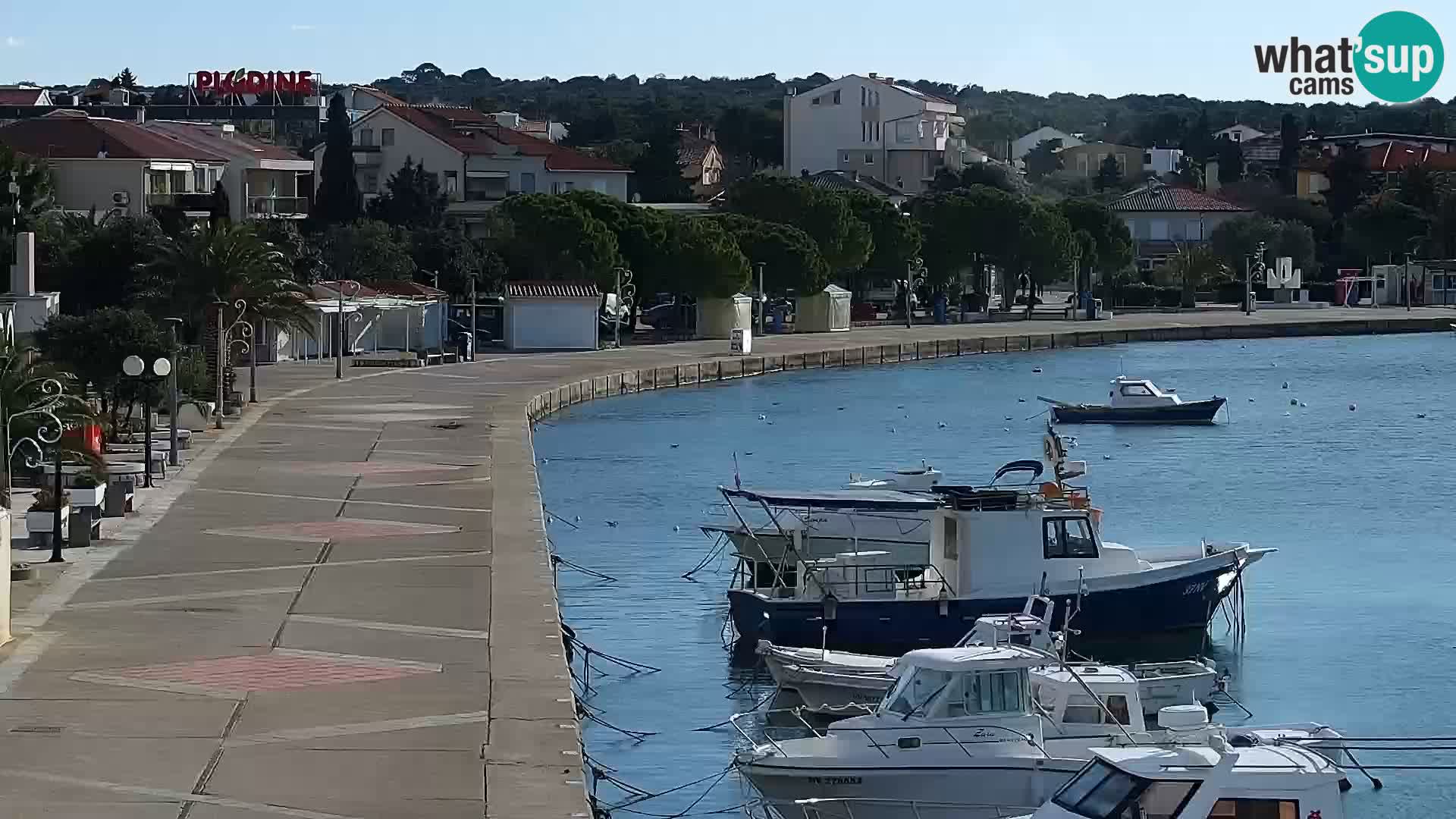 Novalja spletna kamera promenada