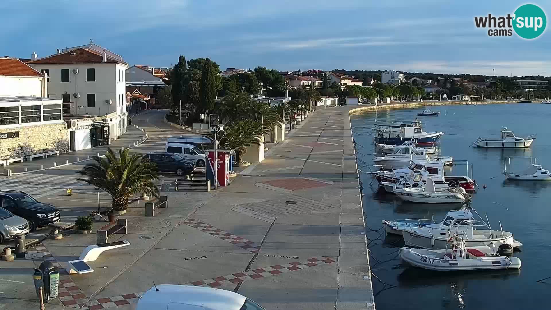 Novalja spletna kamera promenada