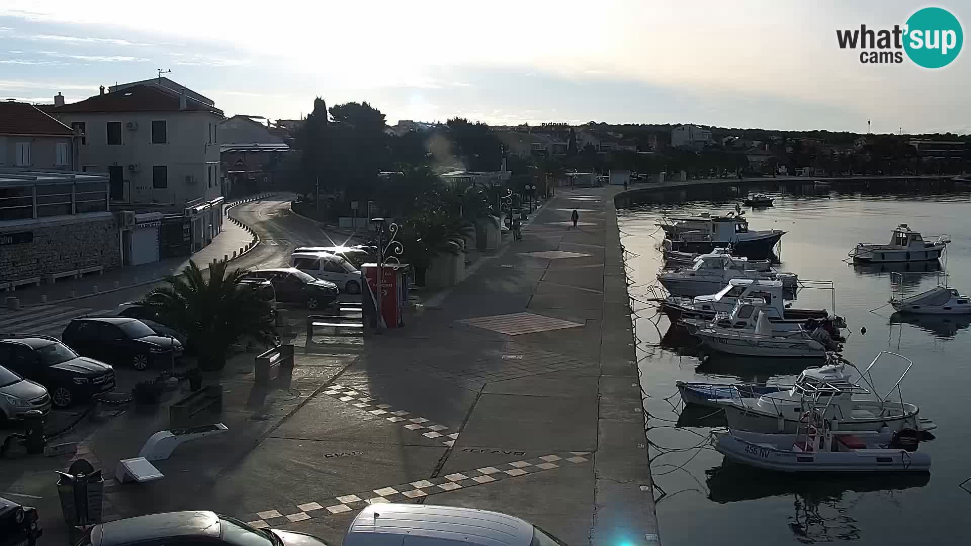 Web kamera Novalja promenada