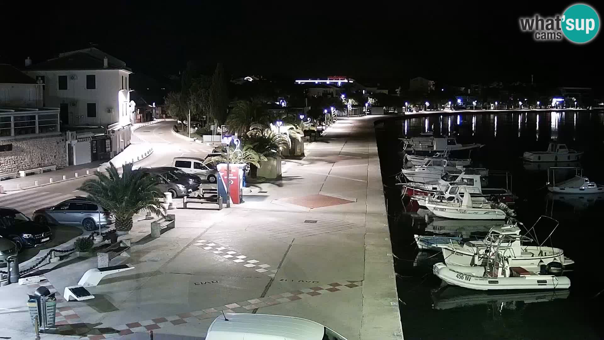 Novalja spletna kamera promenada