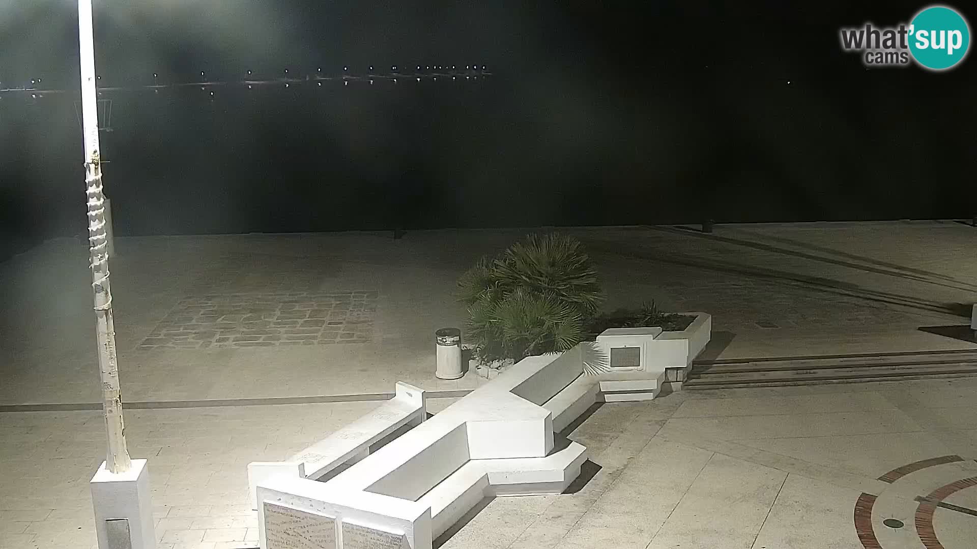 Novalja Livecam promenade