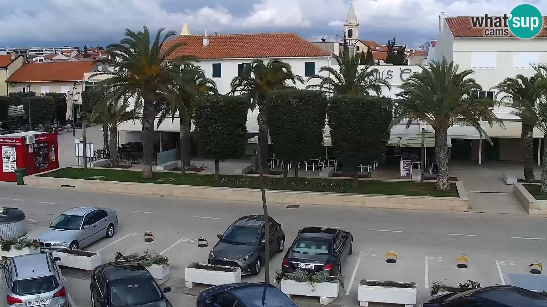 Webcam Novalja seaside promenade