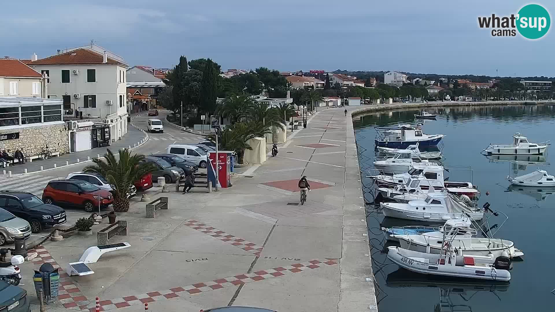 Webcam Novalja seaside promenade