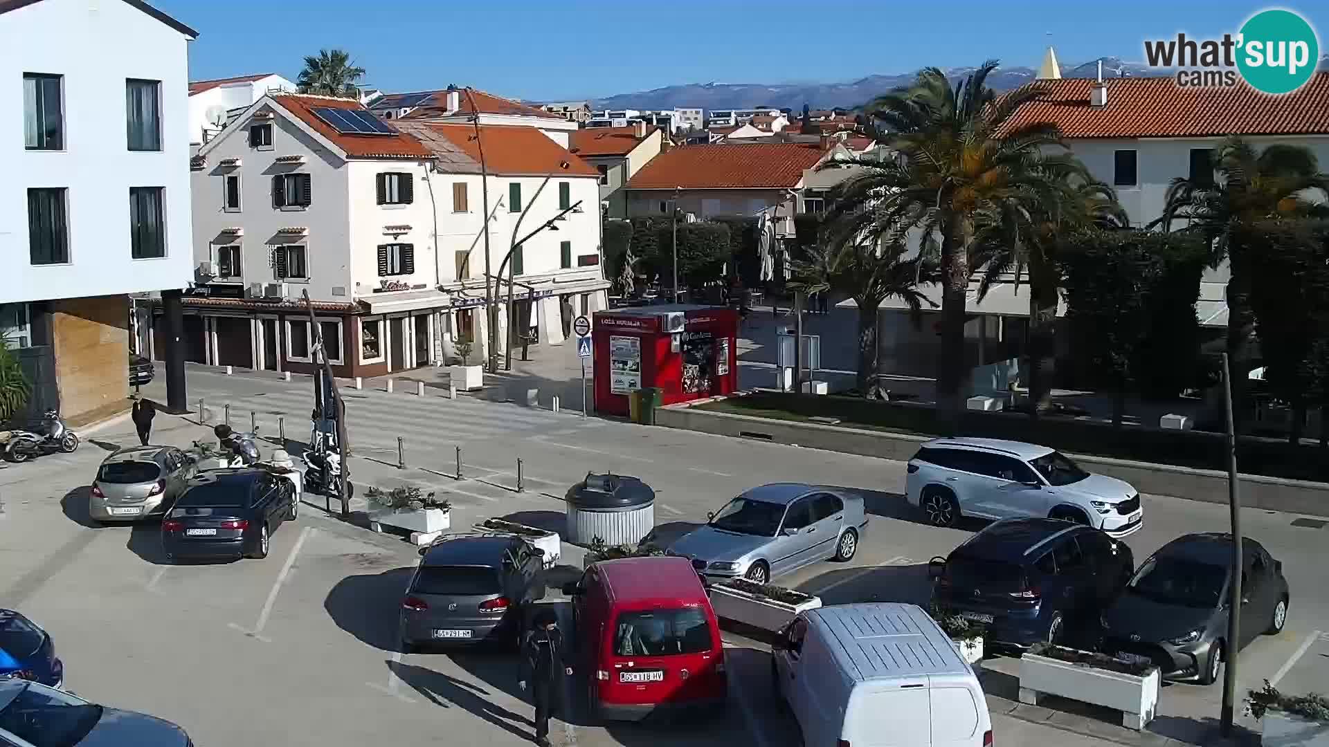 Webcam Novalja seaside promenade
