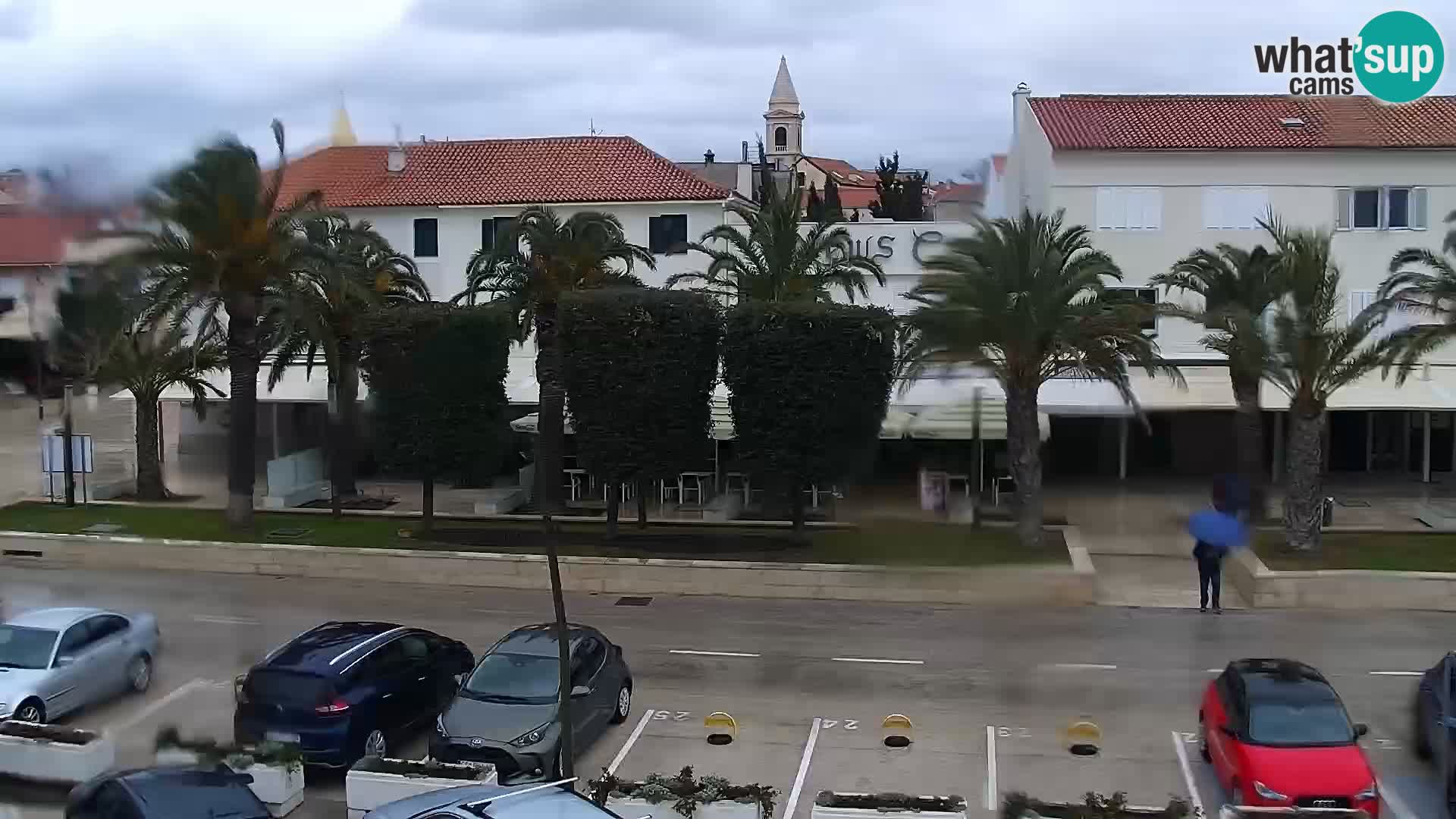 Web kamera Novalja promenada