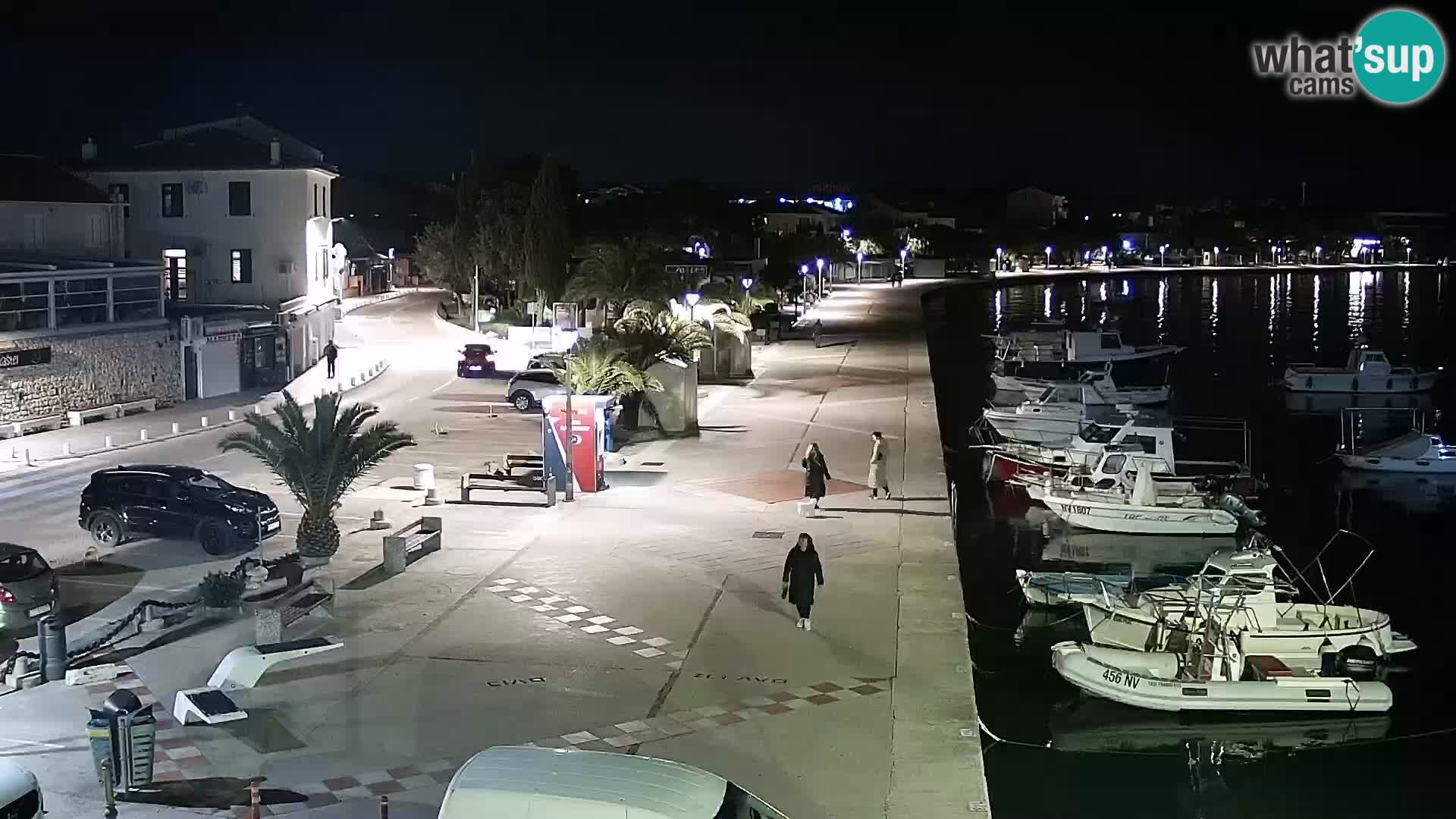 Novalja spletna kamera promenada