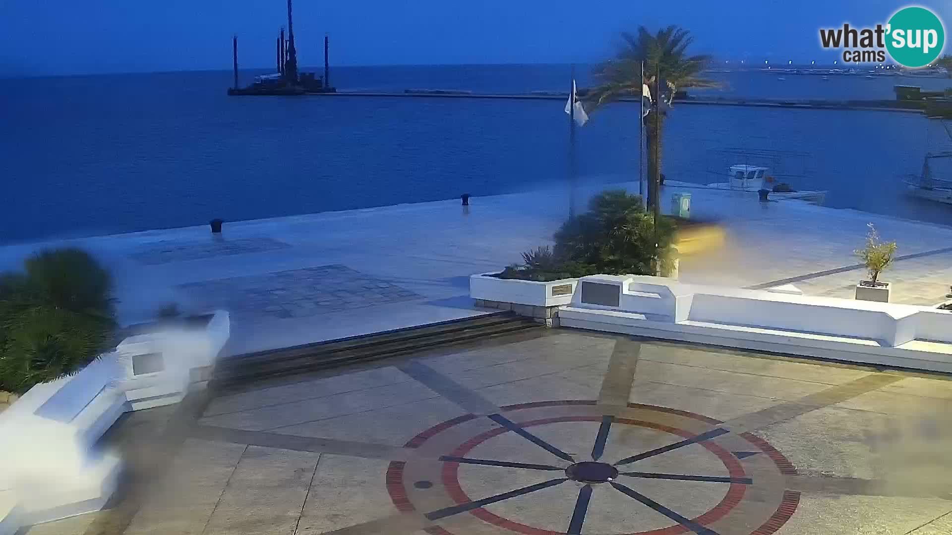 Livecam Promenade a Novalja