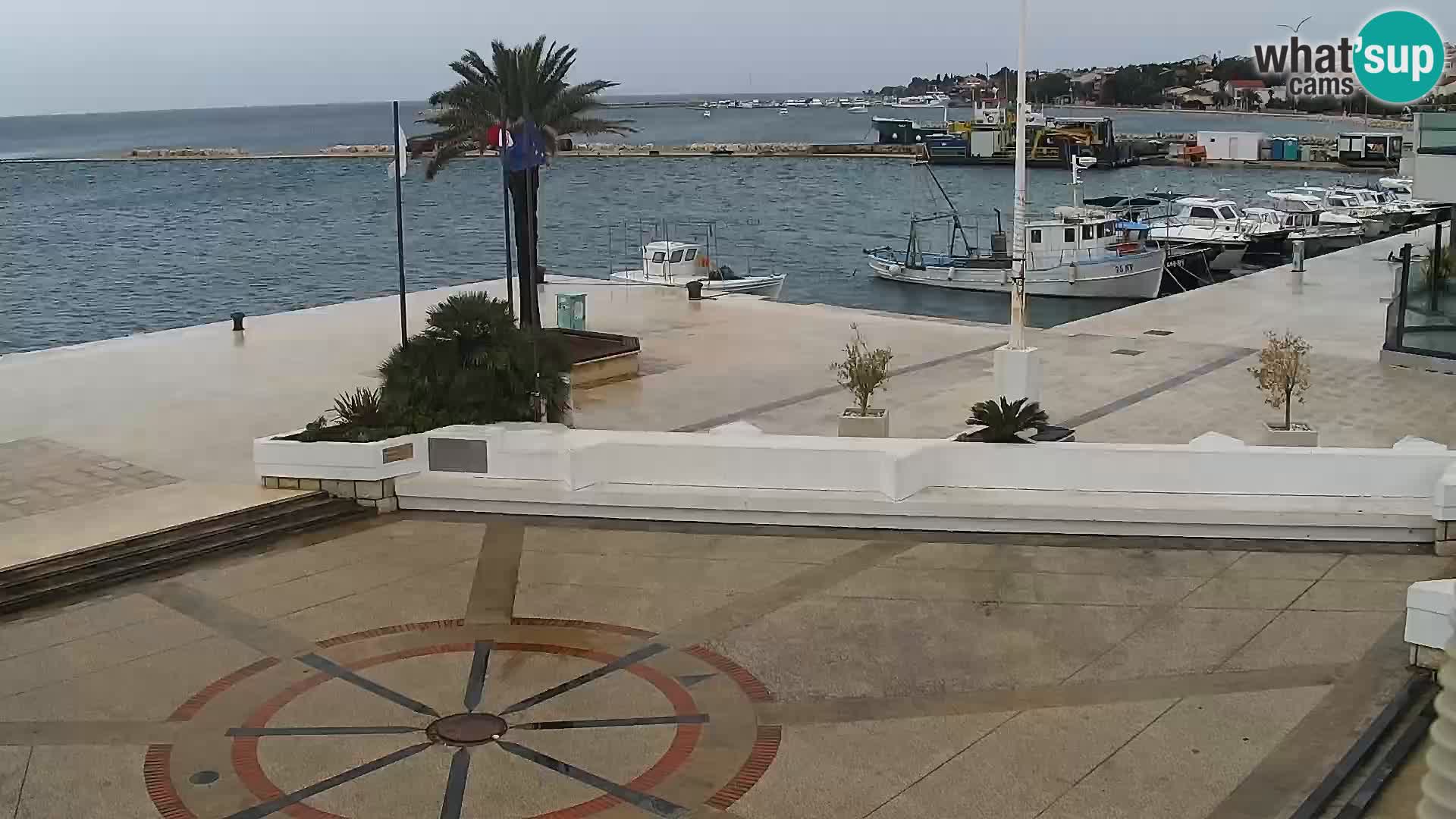 Webcam Novalja seaside promenade