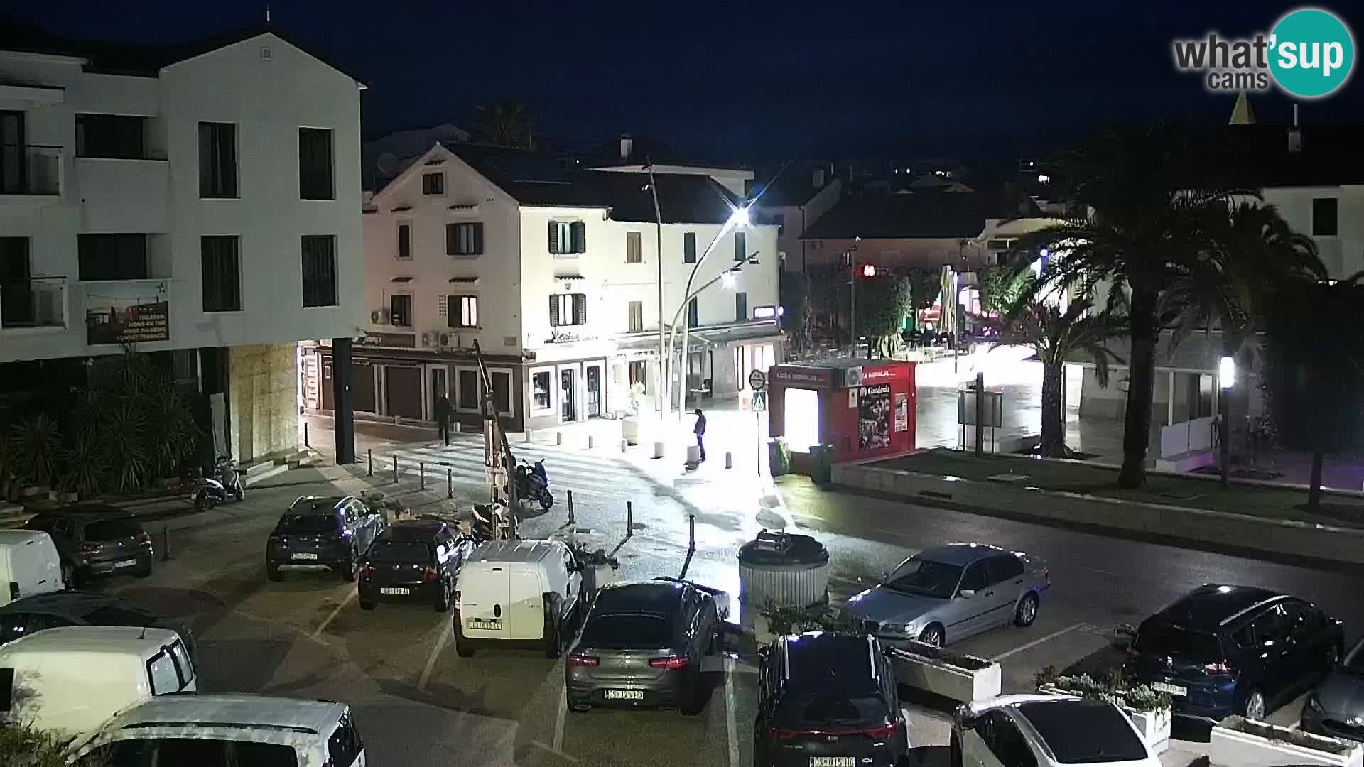 Web kamera Novalja promenada