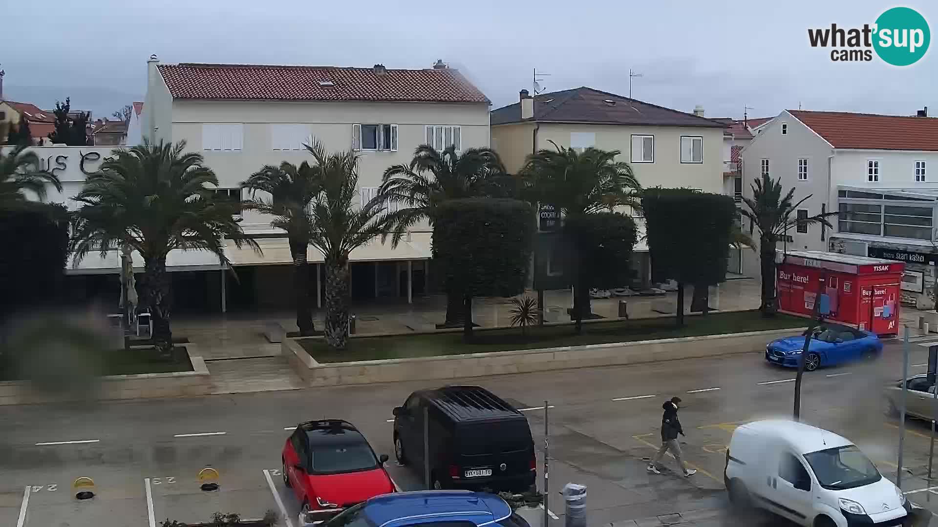 Novalja spletna kamera promenada