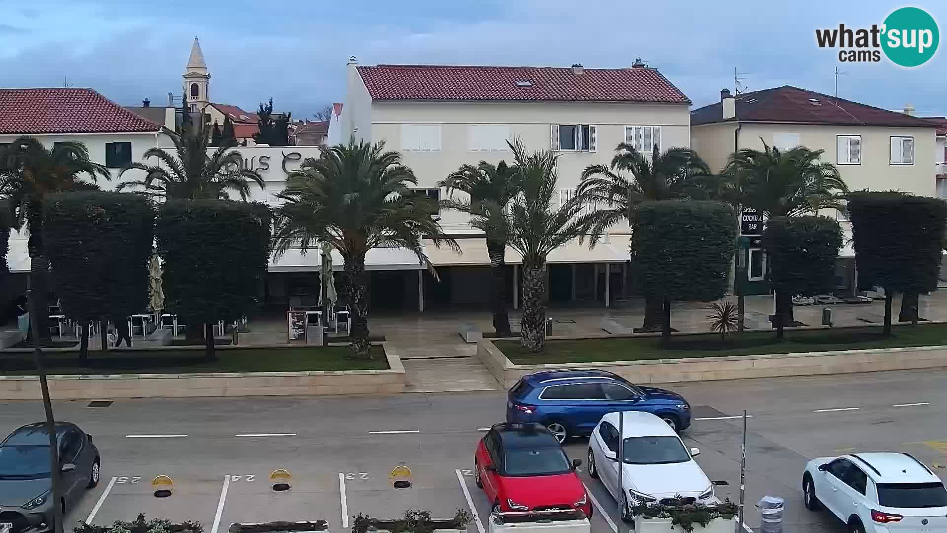 Webcam Novalja seaside promenade