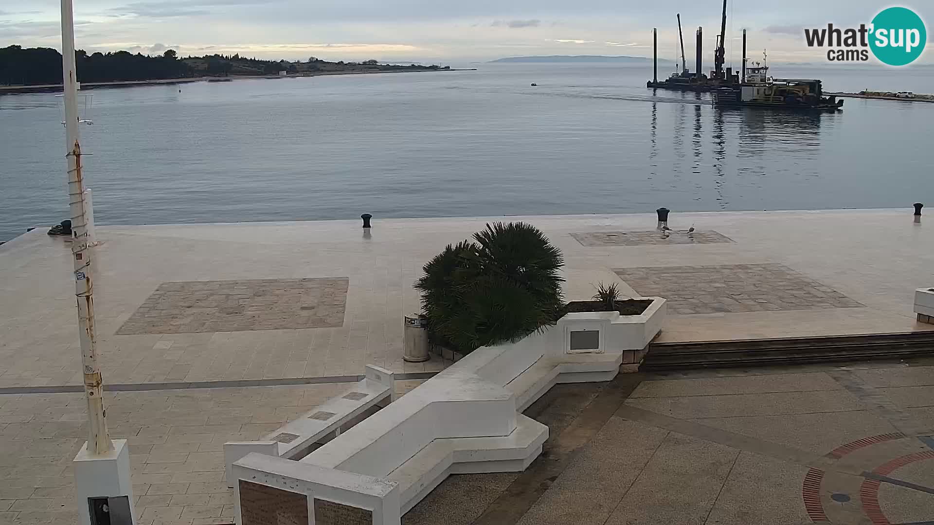 Livecam Promenade a Novalja