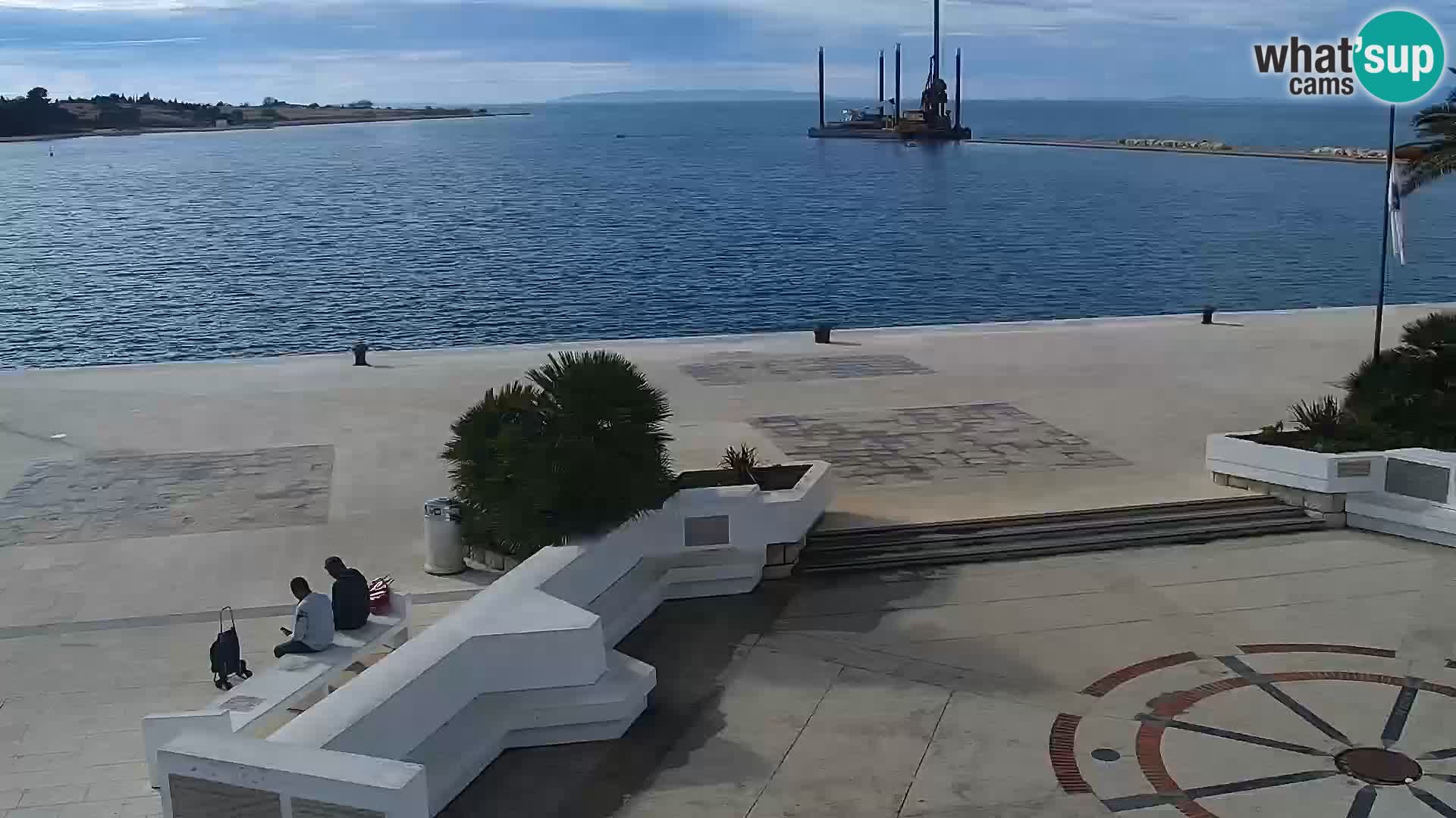 Web kamera Novalja promenada