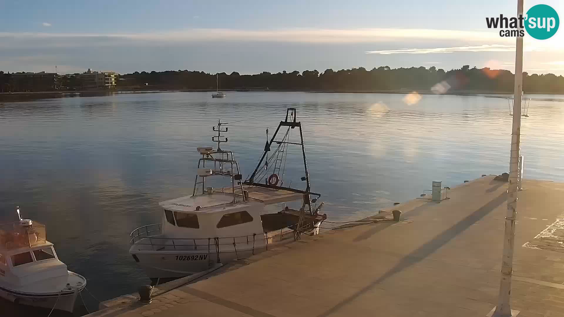 Novalja spletna kamera promenada