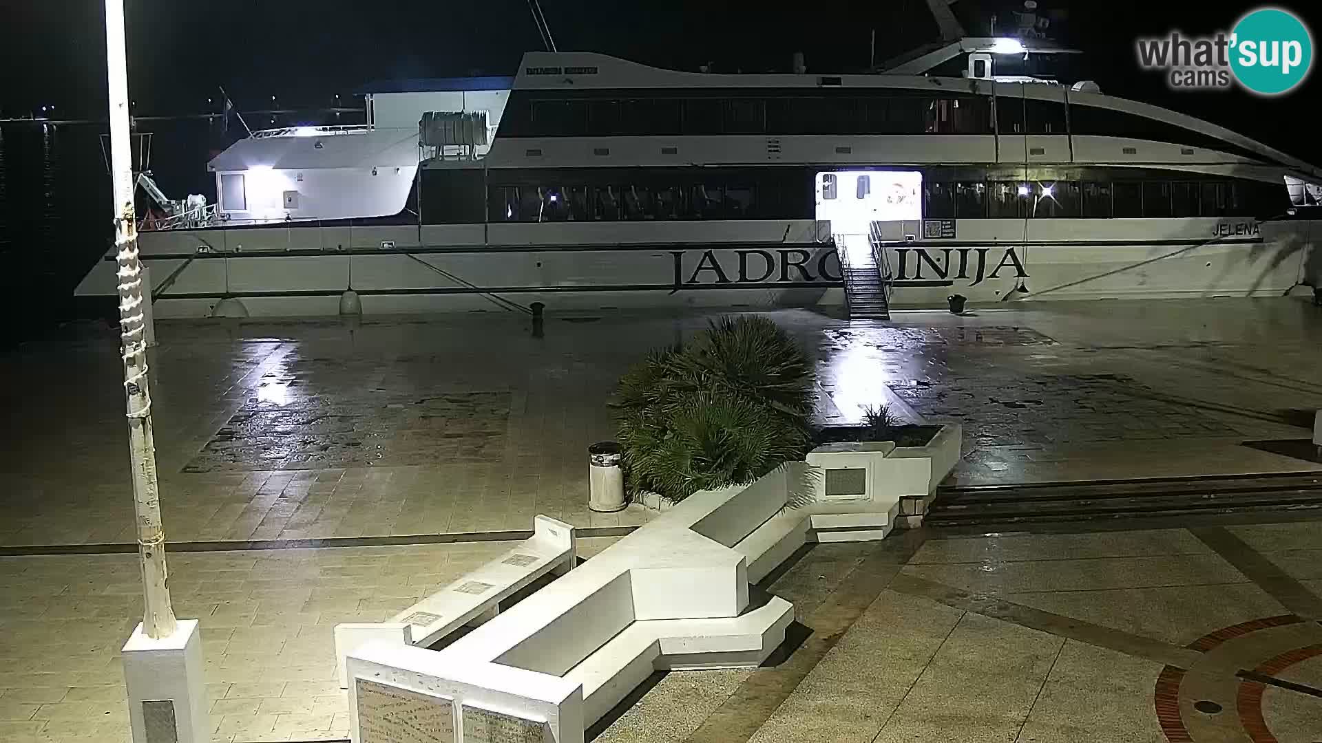 Livecam Promenade a Novalja