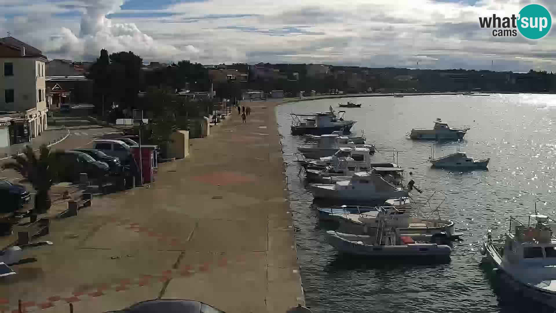 Web kamera Novalja promenada