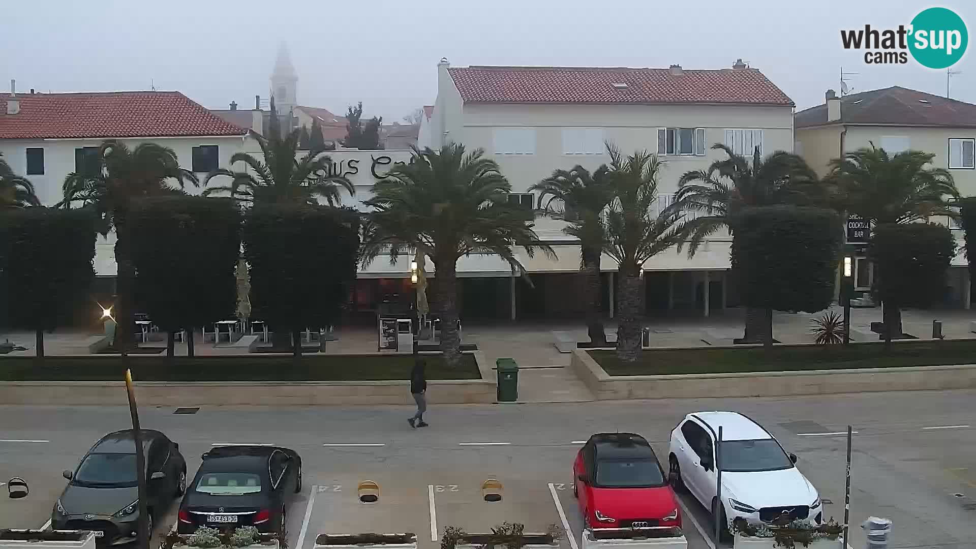 Novalja spletna kamera promenada