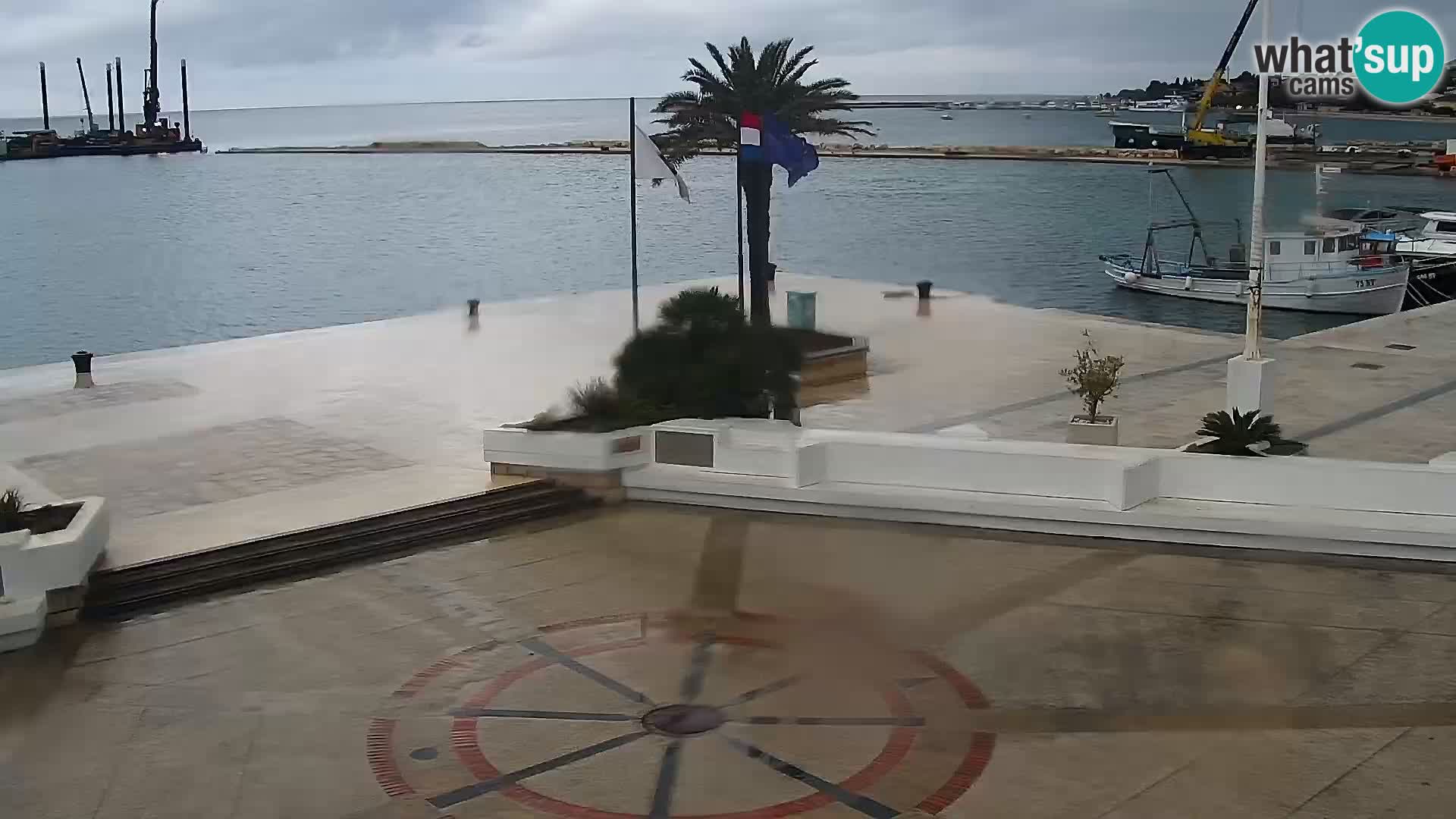 Webcam Novalja seaside promenade