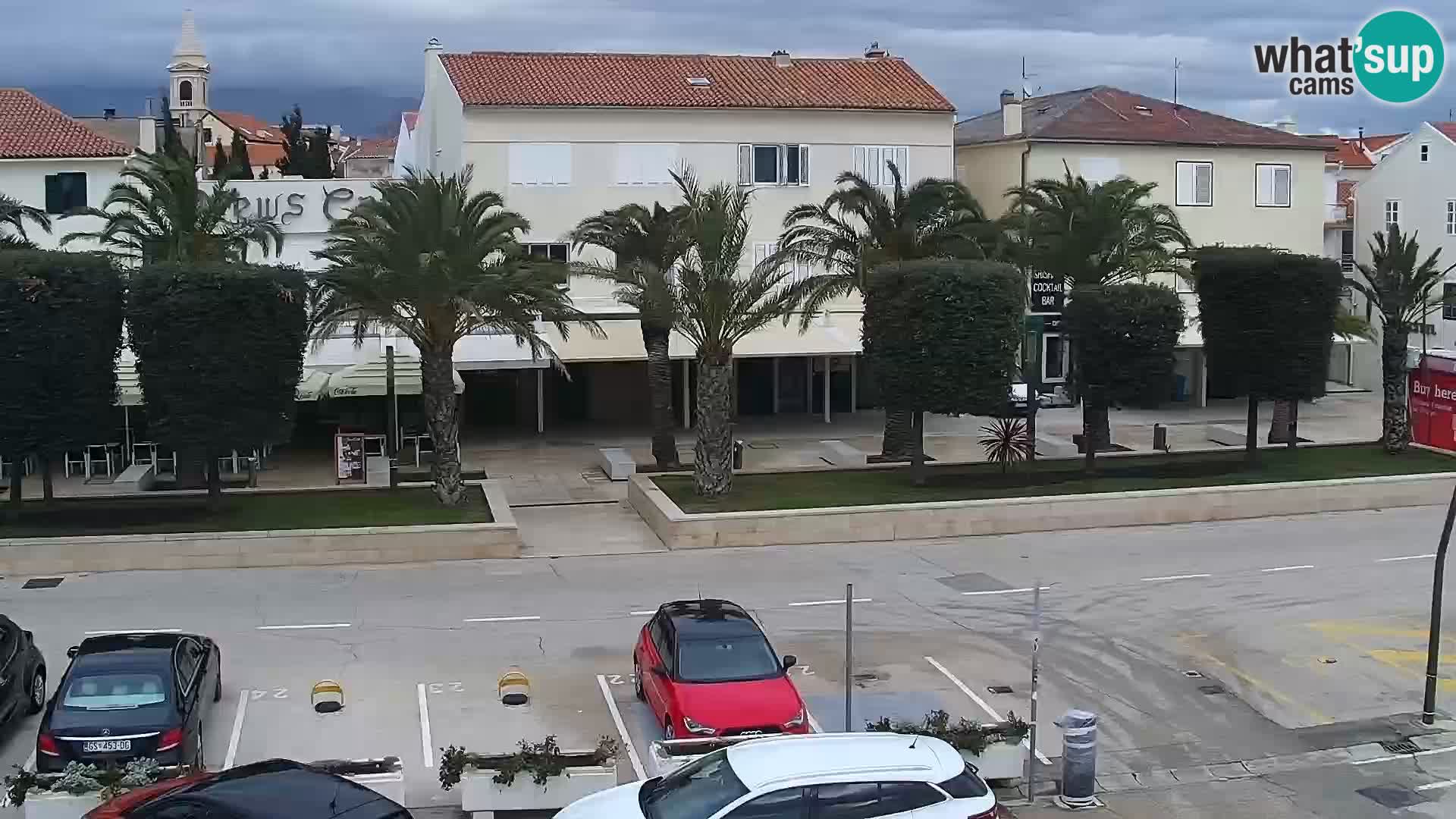 Web kamera Novalja promenada