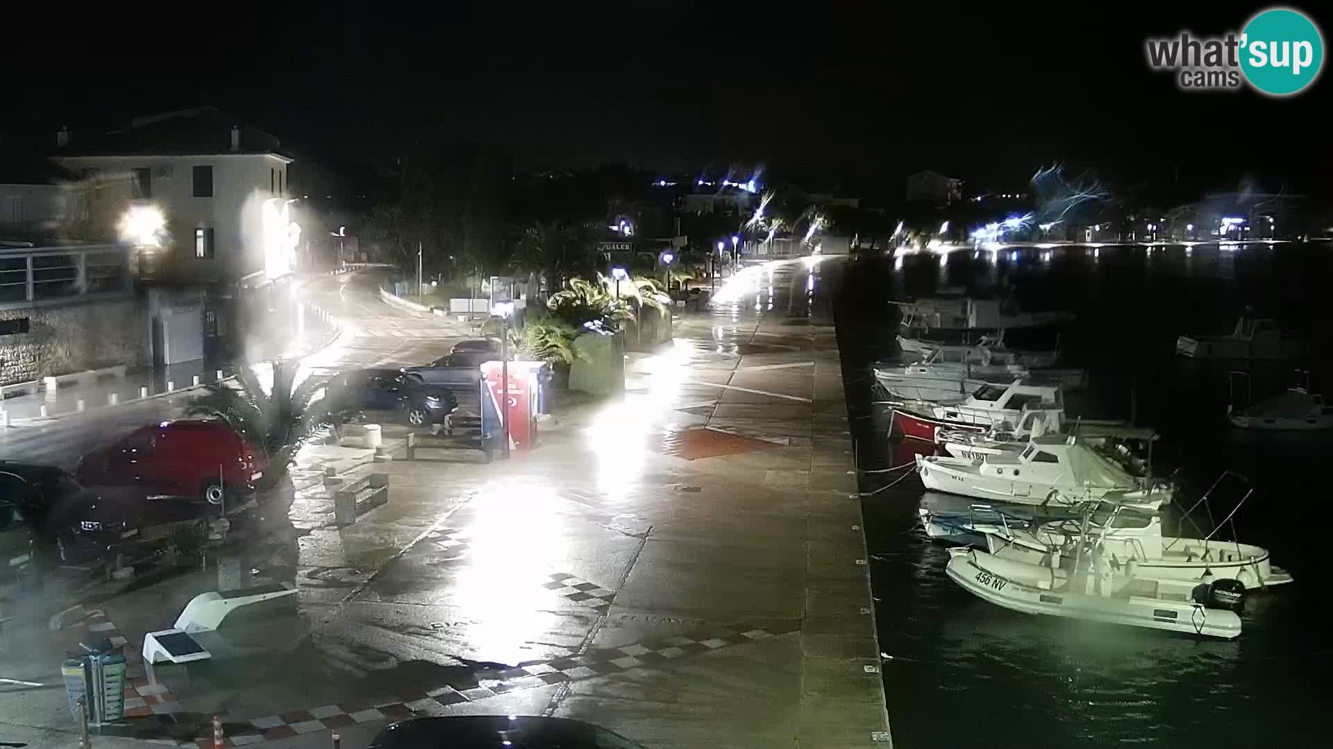 Novalja spletna kamera promenada