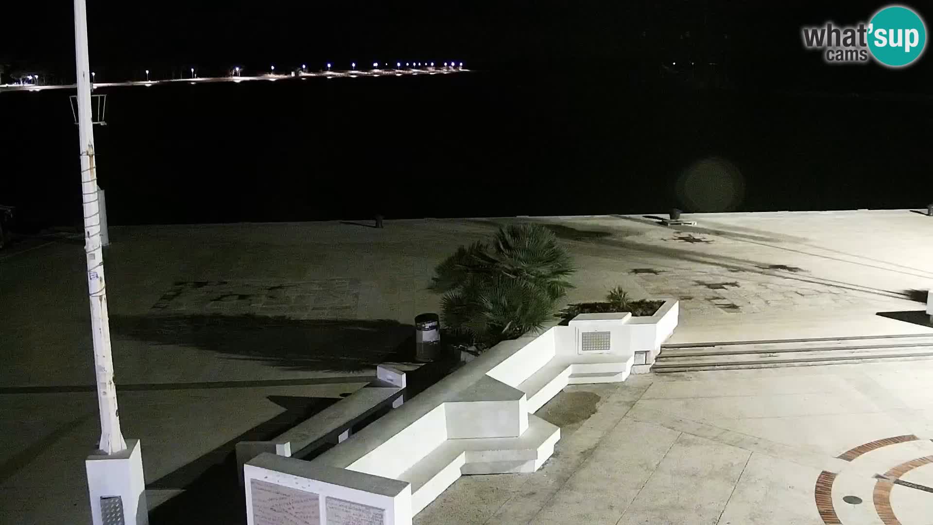 Livecam Promenade a Novalja